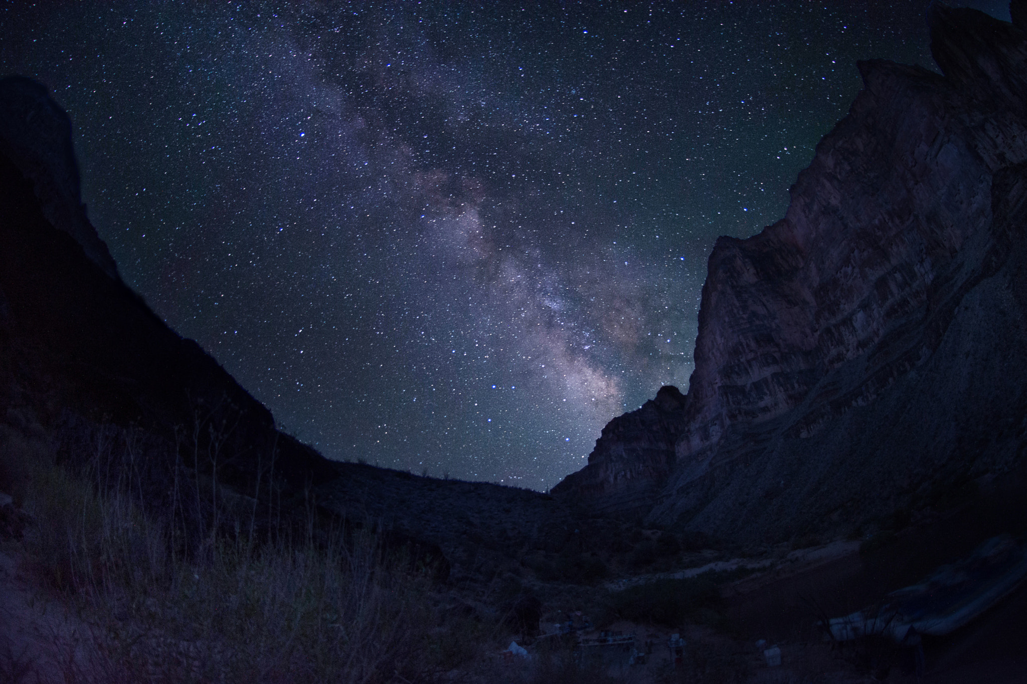 Nikon AF DX Fisheye-Nikkor 10.5mm F2.8G ED sample photo. Canyon stars photography