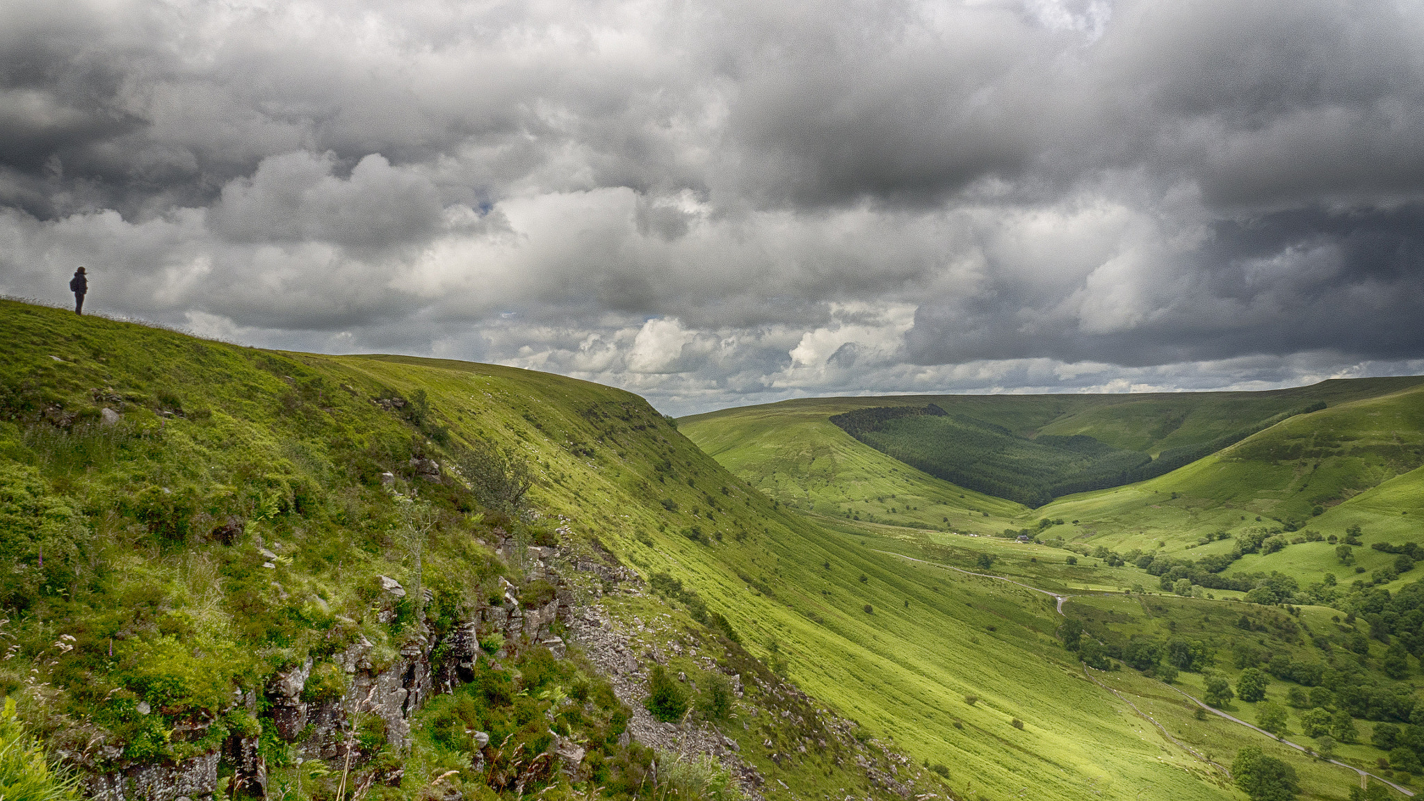 OLYMPUS M.14-150mm F4.0-5.6 II sample photo. Brecon view photography