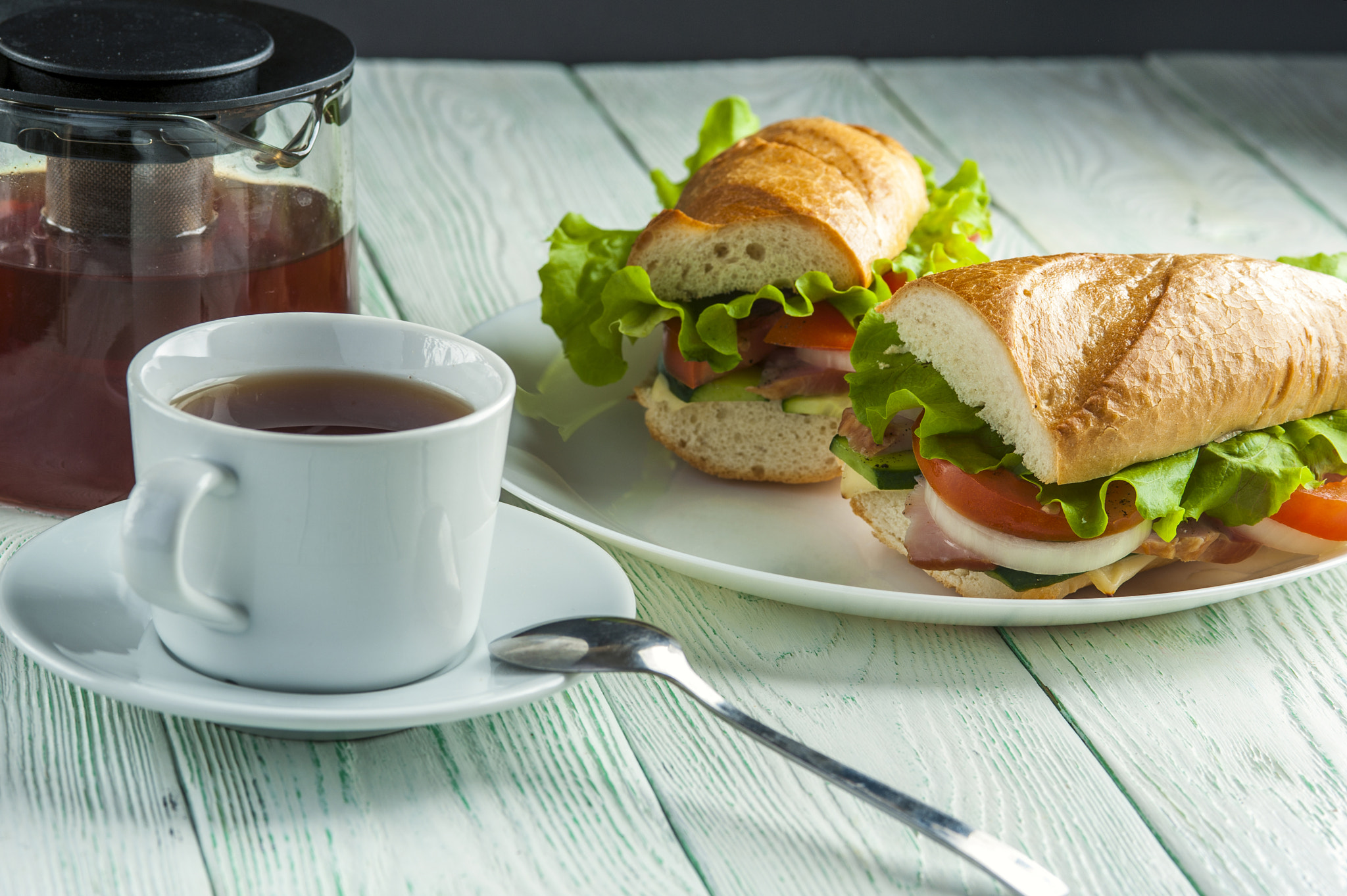 Nikon D700 + AF Micro-Nikkor 105mm f/2.8 sample photo. Delicious sandwiches with ham and vegetables photography