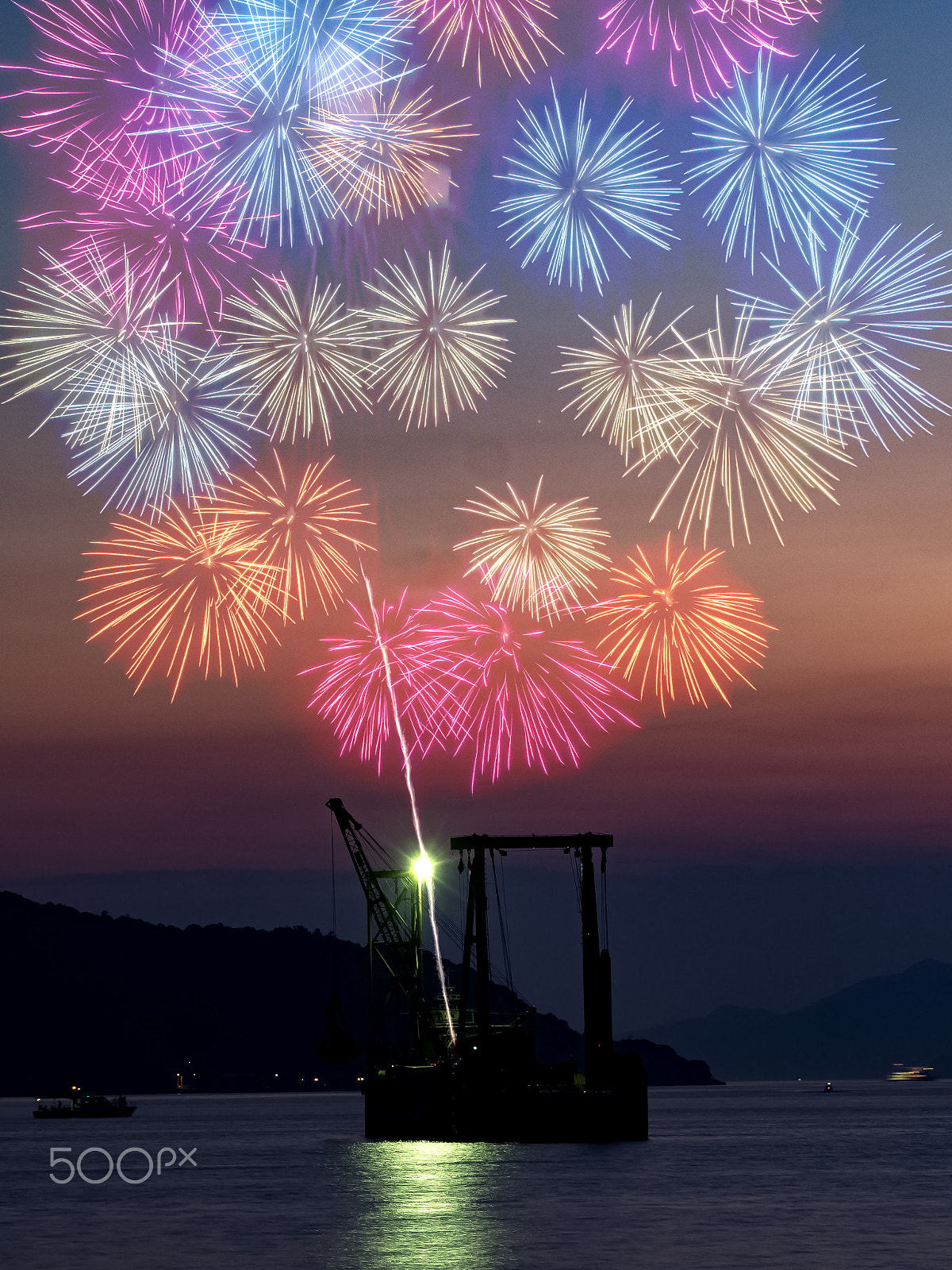 Olympus OM-D E-M5 sample photo. Beautiful fireworks in the sea photography