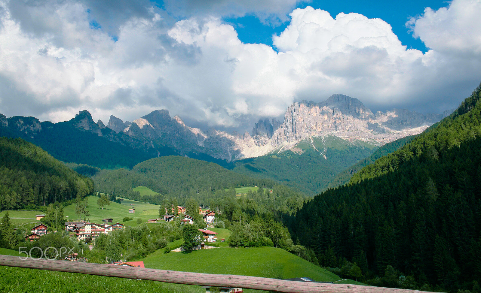 Samsung NX500 + NX 18-200mm F3.5-6.3 sample photo. Dolomites in the clouds photography