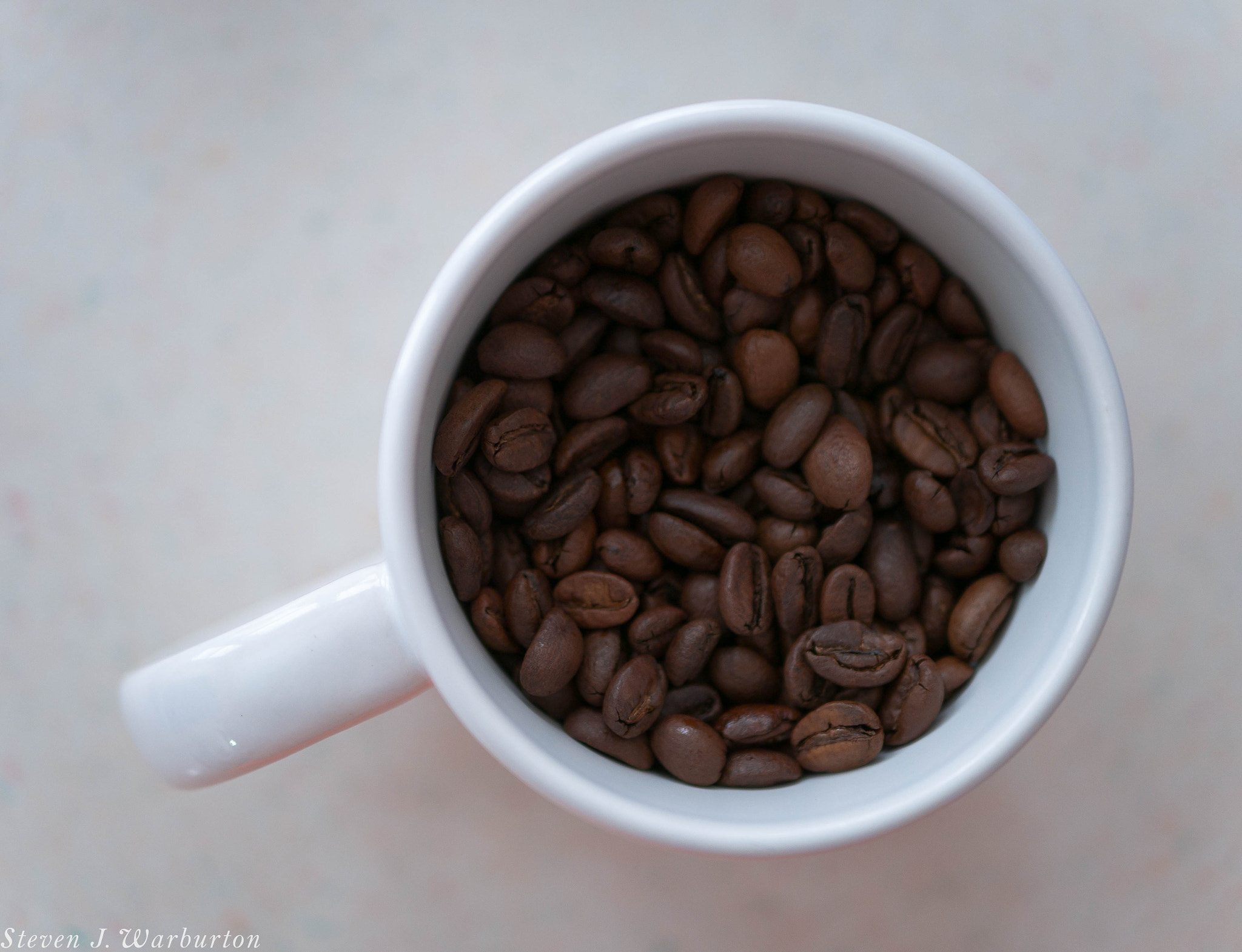 Panasonic Lumix DMC-GF7 + LUMIX G 25/F1.7 sample photo. Strong brew photography