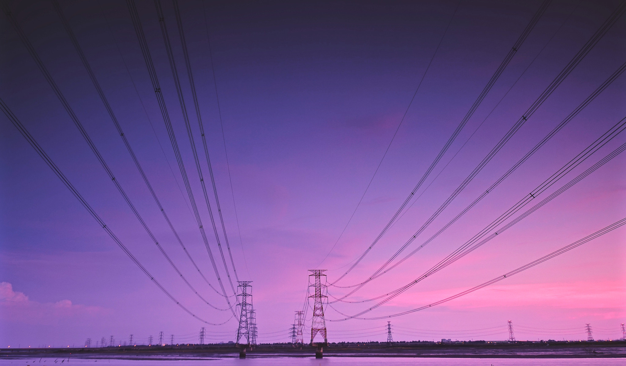 Sony DT 18-250mm F3.5-6.3 sample photo. Powerlines photography