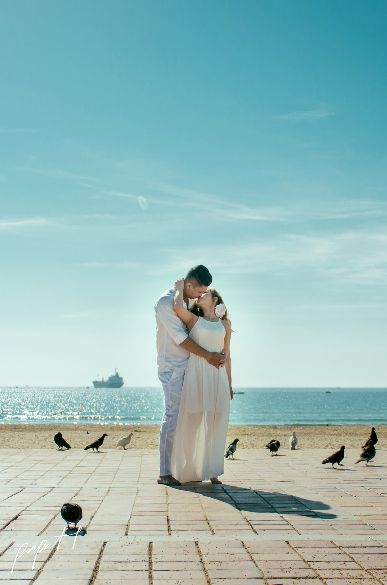 Nikon AF Nikkor 20mm F2.8D sample photo. Pre-wedding in da nang photography