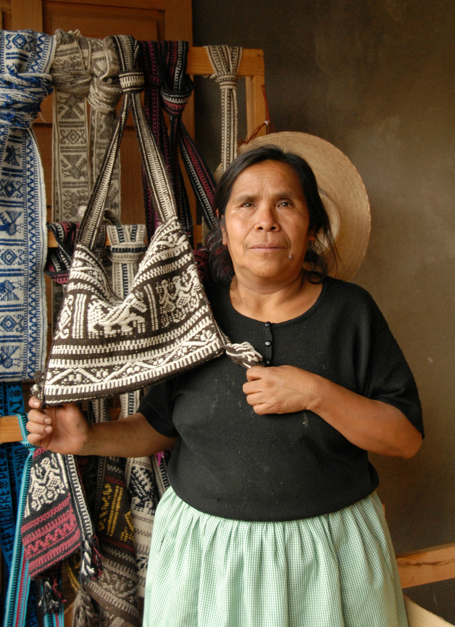 Nikon D200 sample photo. Weaver michoacan mexico photography