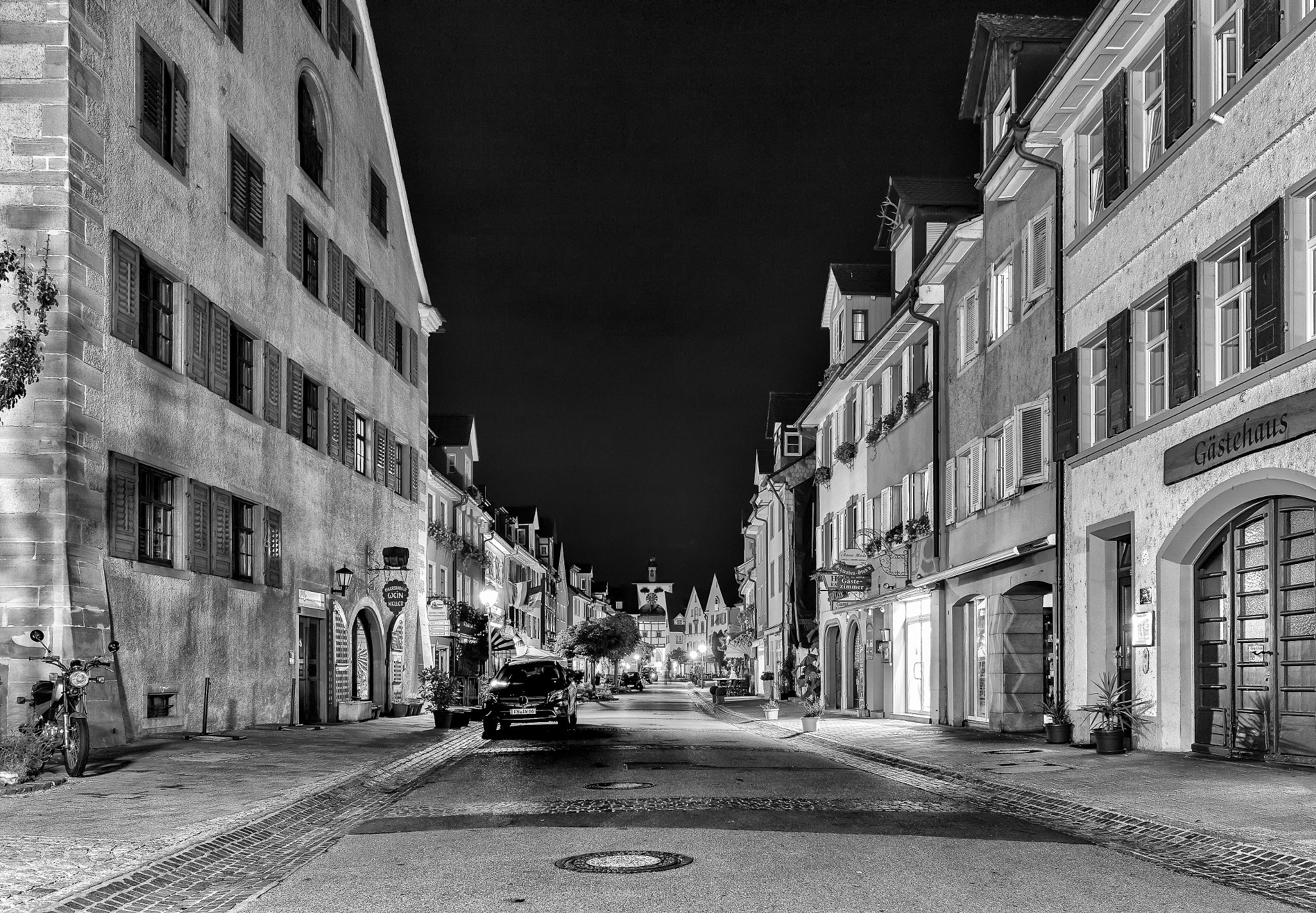 Canon EF 28mm F2.8 IS USM sample photo. Unterstadtstrasse meersburg photography