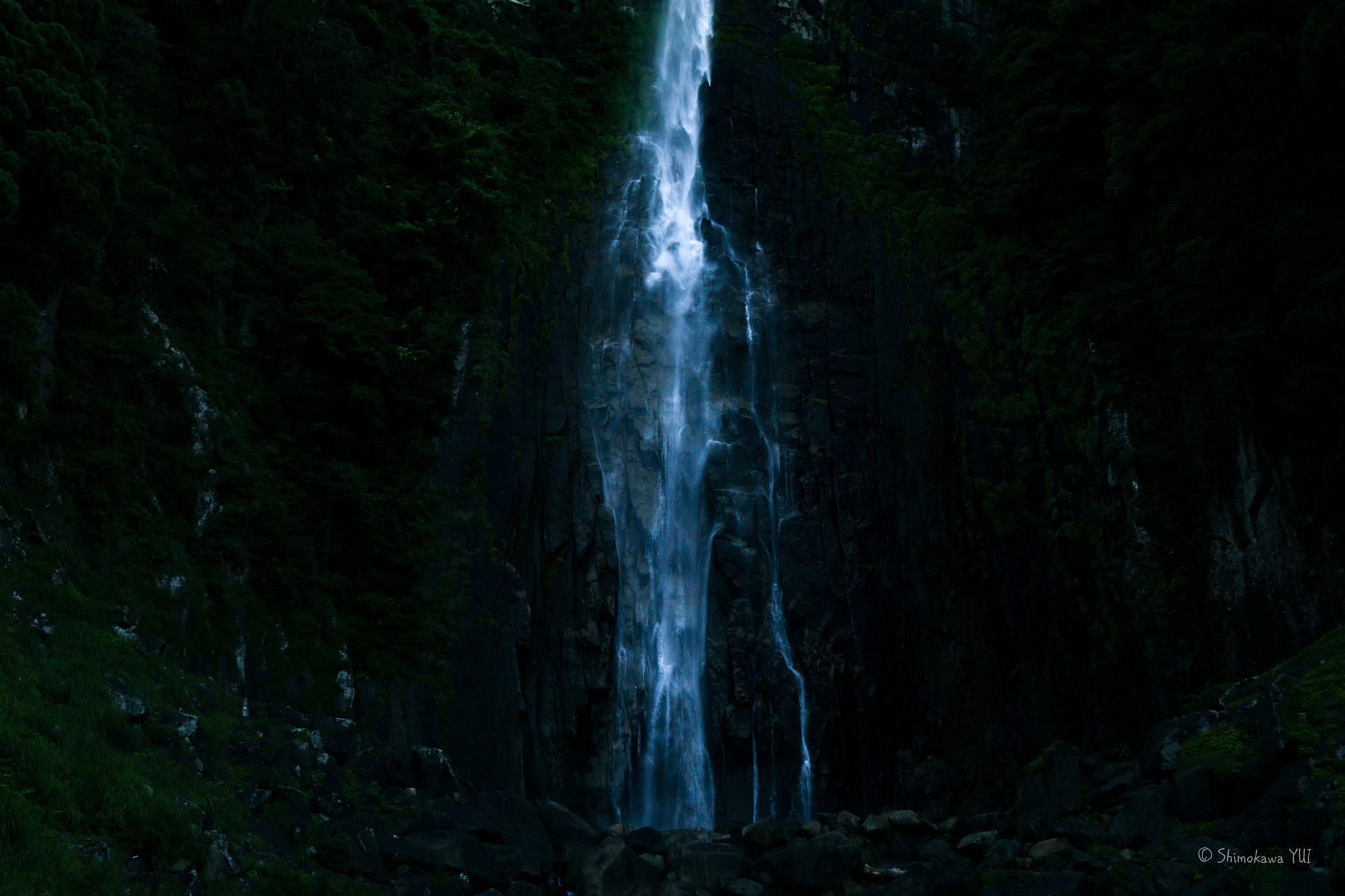 Sony a6000 + Sony Vario Tessar T* FE 24-70mm F4 ZA OSS sample photo. Waterfall of nachi photography