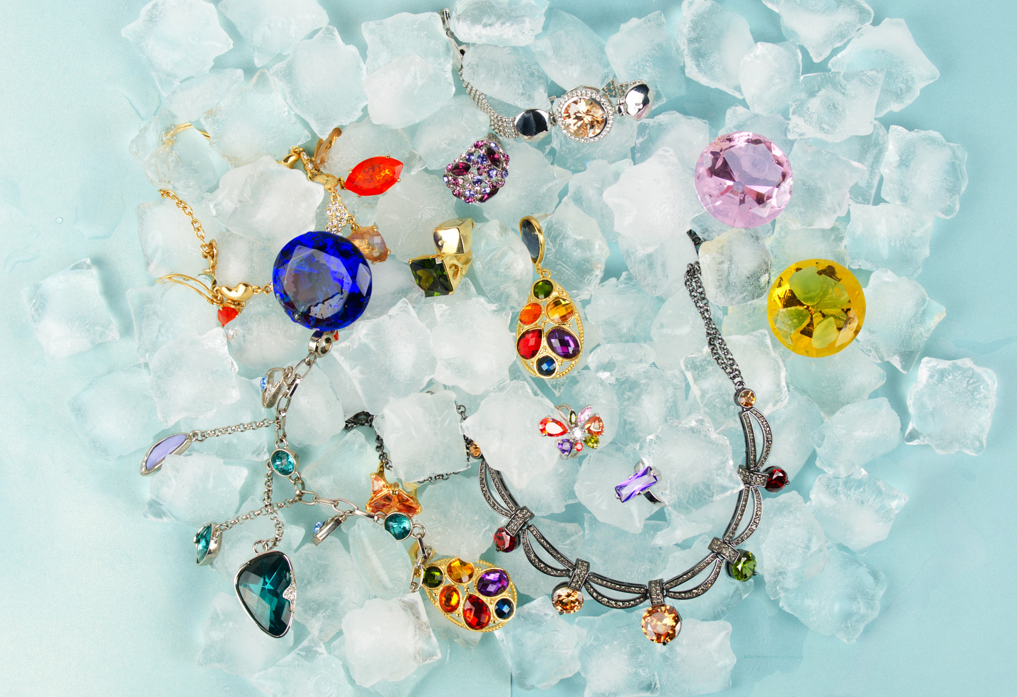 Nikon AF-S Nikkor 28-70mm F2.8 ED-IF sample photo. Jewels at ice photography