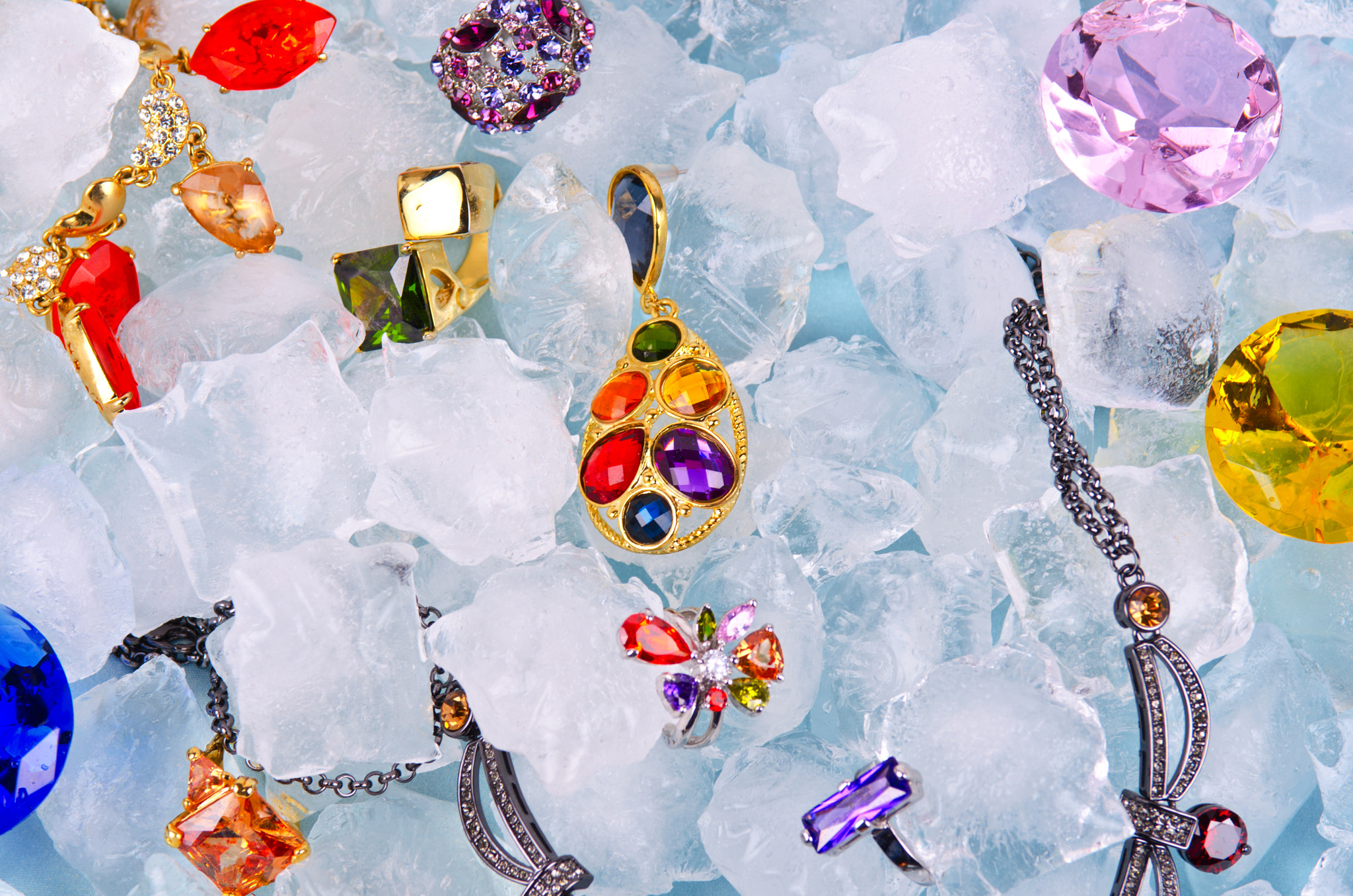 Nikon AF-S Nikkor 28-70mm F2.8 ED-IF sample photo. Jewels at ice photography