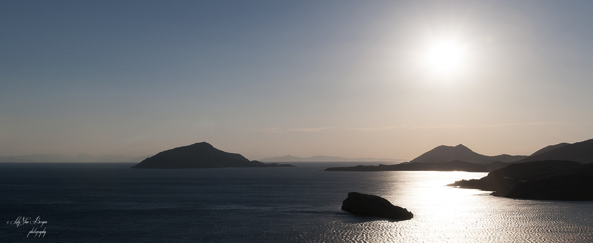Sigma 28-300mm F3.5-6.3 DG Macro sample photo. Sunset at the temple of poseidon photography