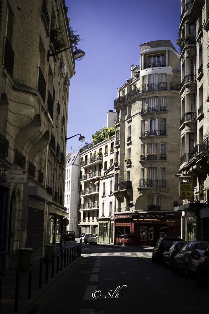 Sigma 35mm F1.4 DG HSM Art sample photo. Paris street photography