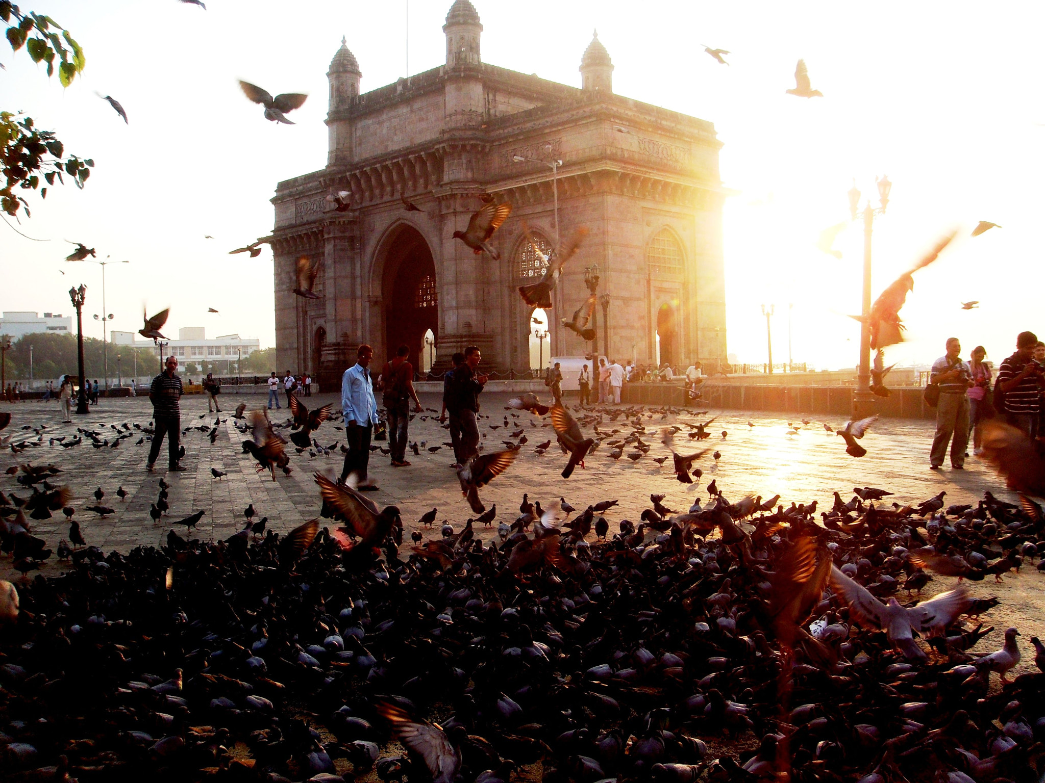 Sony DSC-T500 sample photo. Gateway of india photography