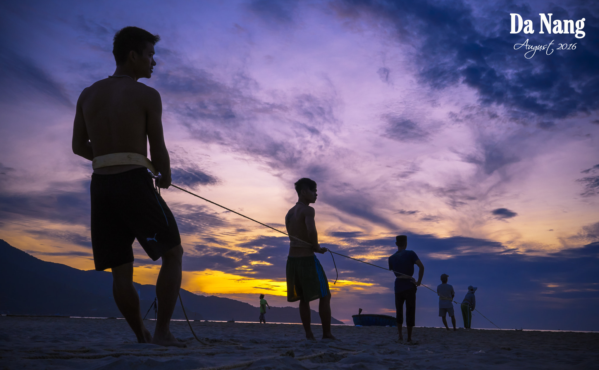 Sony a6300 + Sony Sonnar T* E 24mm F1.8 ZA sample photo. Đa nang, vietnam photography