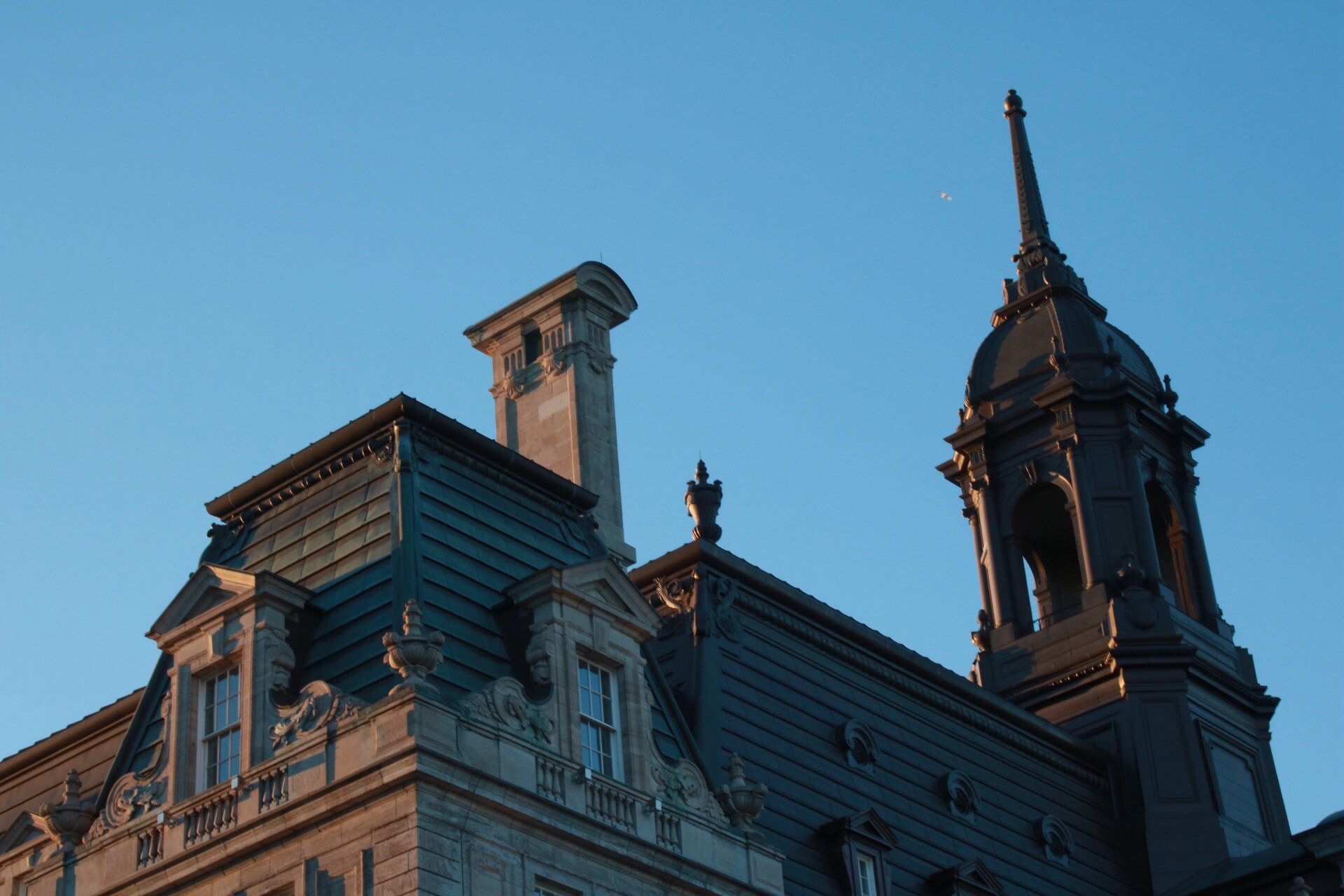 Canon EF-S 18-55mm F3.5-5.6 IS sample photo. Canada - old montreal photography
