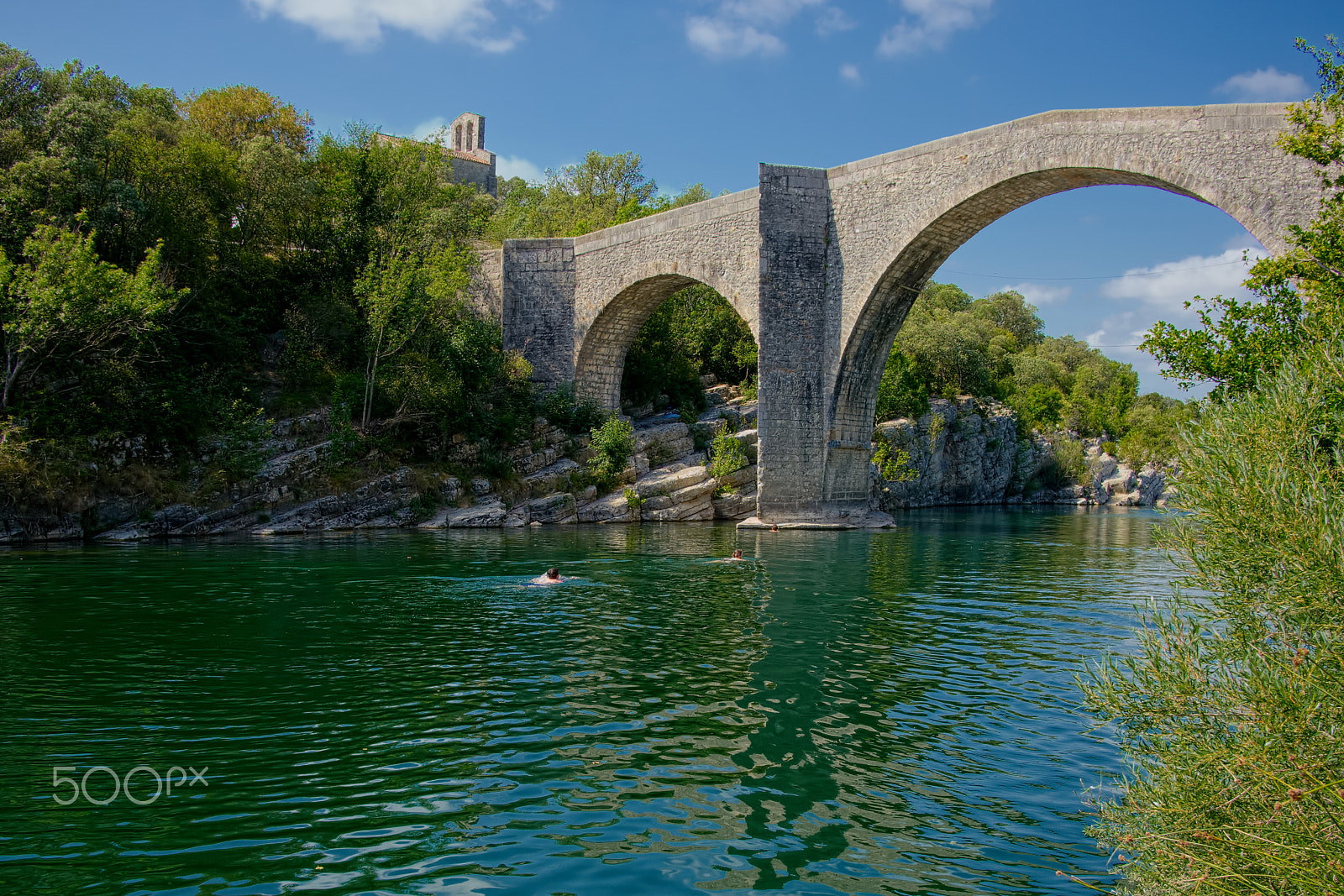 Panasonic Lumix DMC-GH2 + Panasonic Lumix G 14mm F2.5 ASPH sample photo. Bridge photography