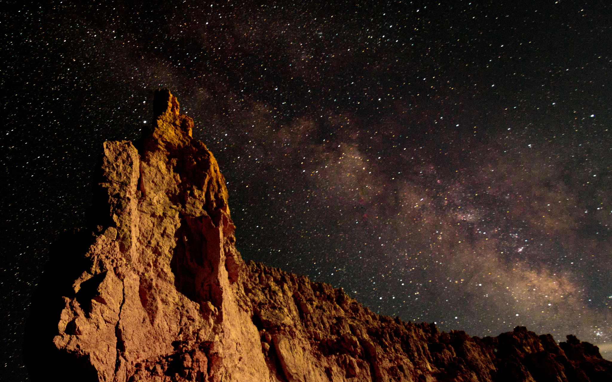 Canon EOS 750D (EOS Rebel T6i / EOS Kiss X8i) + Canon EF 17-40mm F4L USM sample photo. Bryce under stars photography