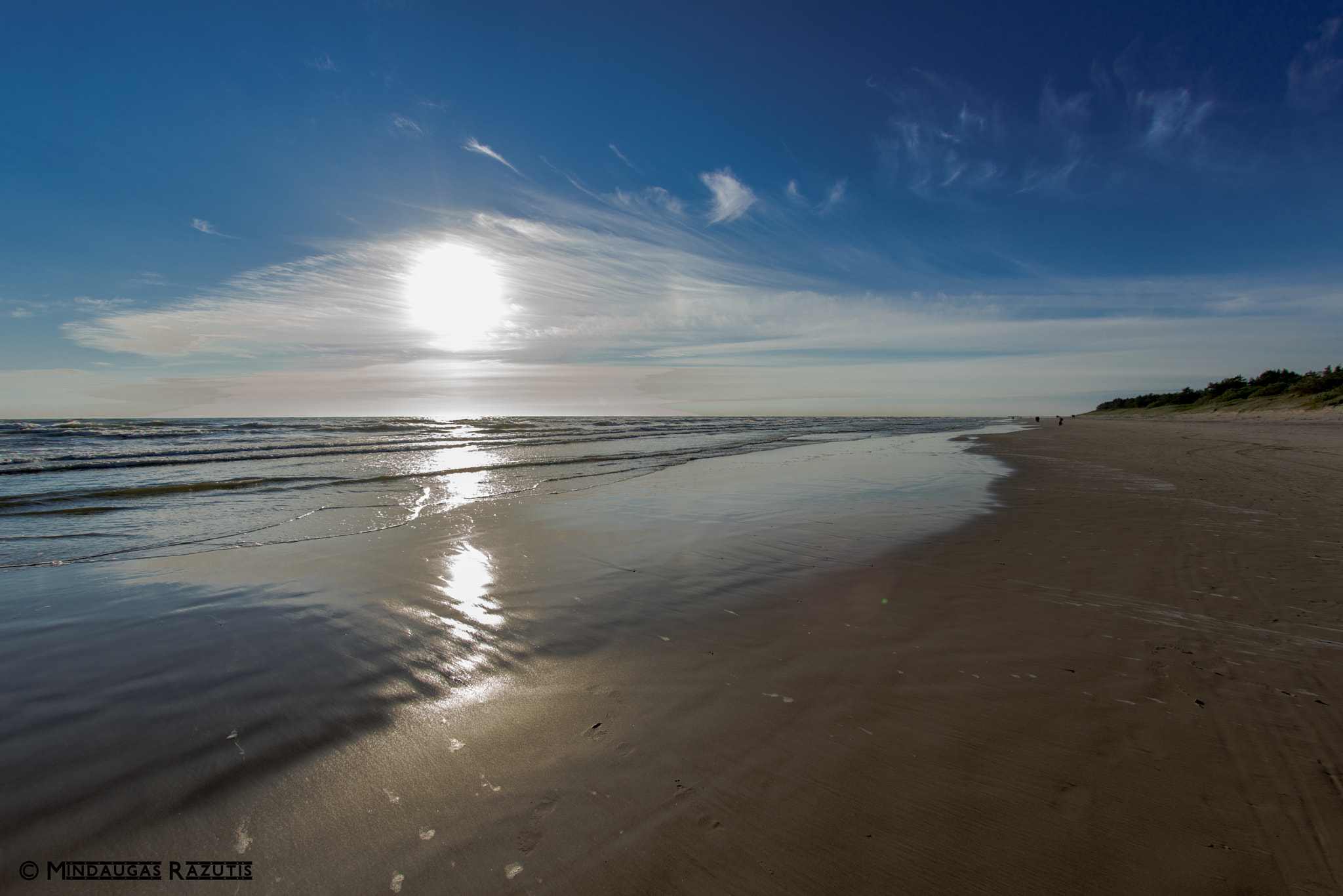 Sony a7R II + Sony 16mm F2.8 Fisheye sample photo. Eye of the sun photography