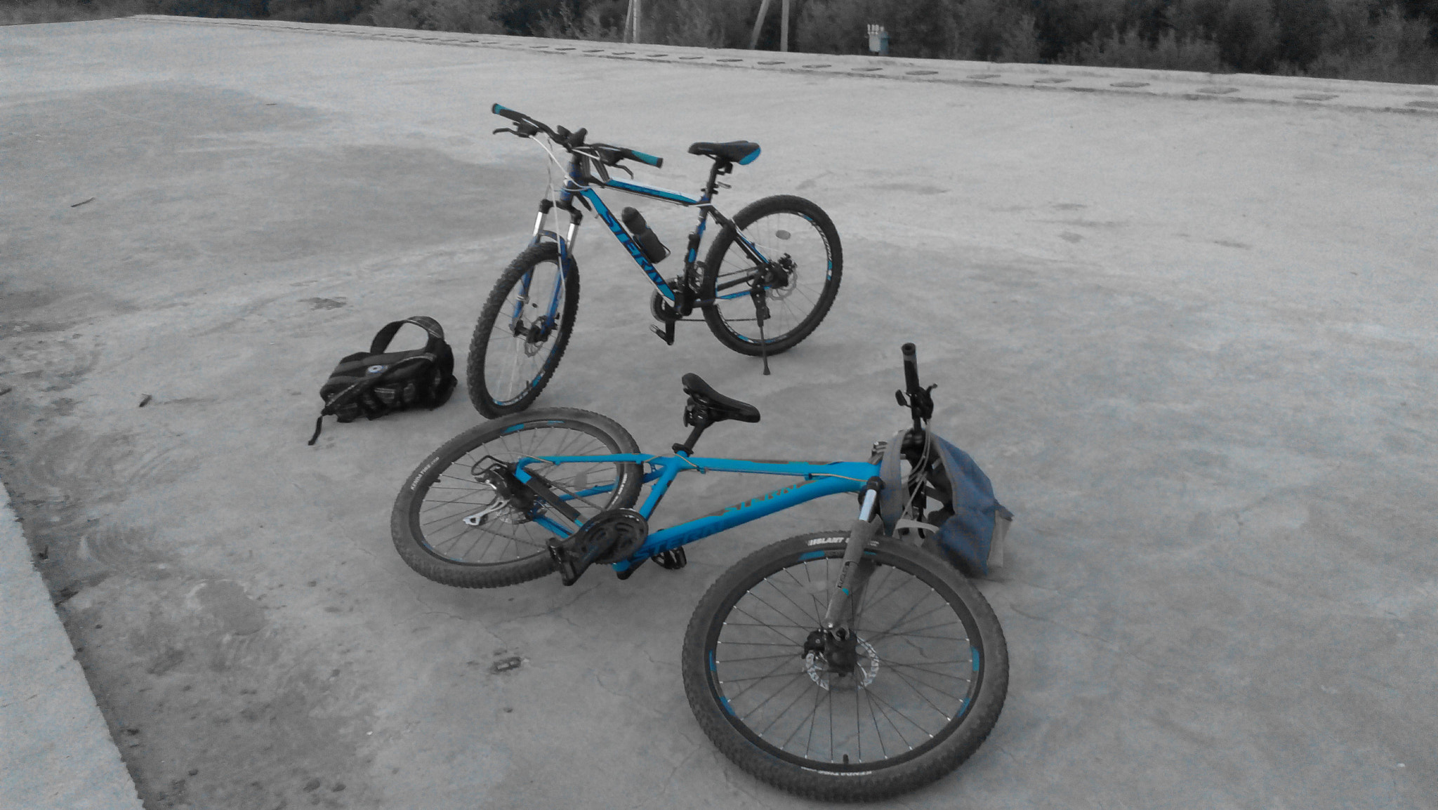 Lenovo P70-A sample photo. Bike photography