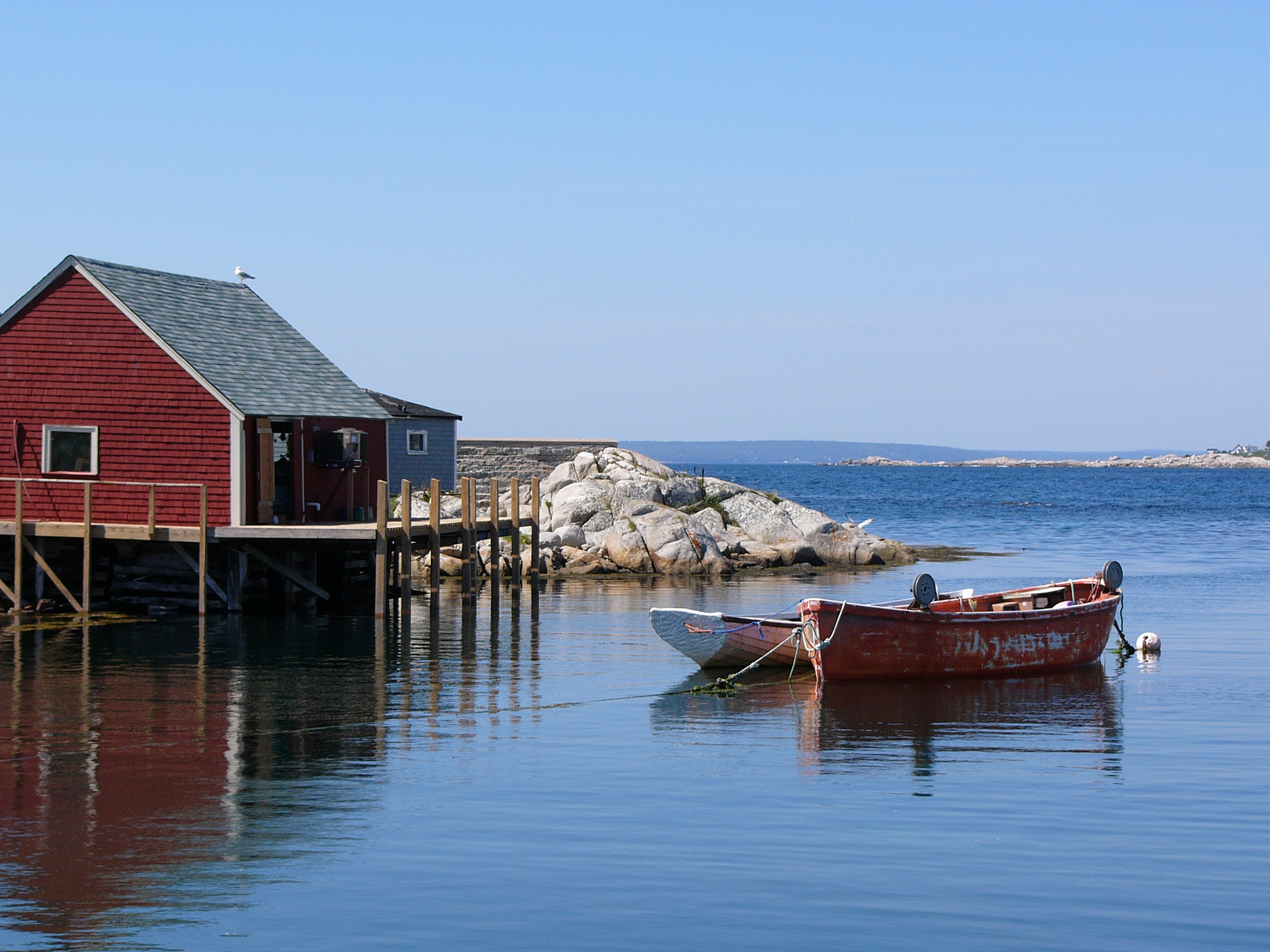 Panasonic DMC-FZ10 sample photo. Peggy's cove habor in nova scotia, canada photography