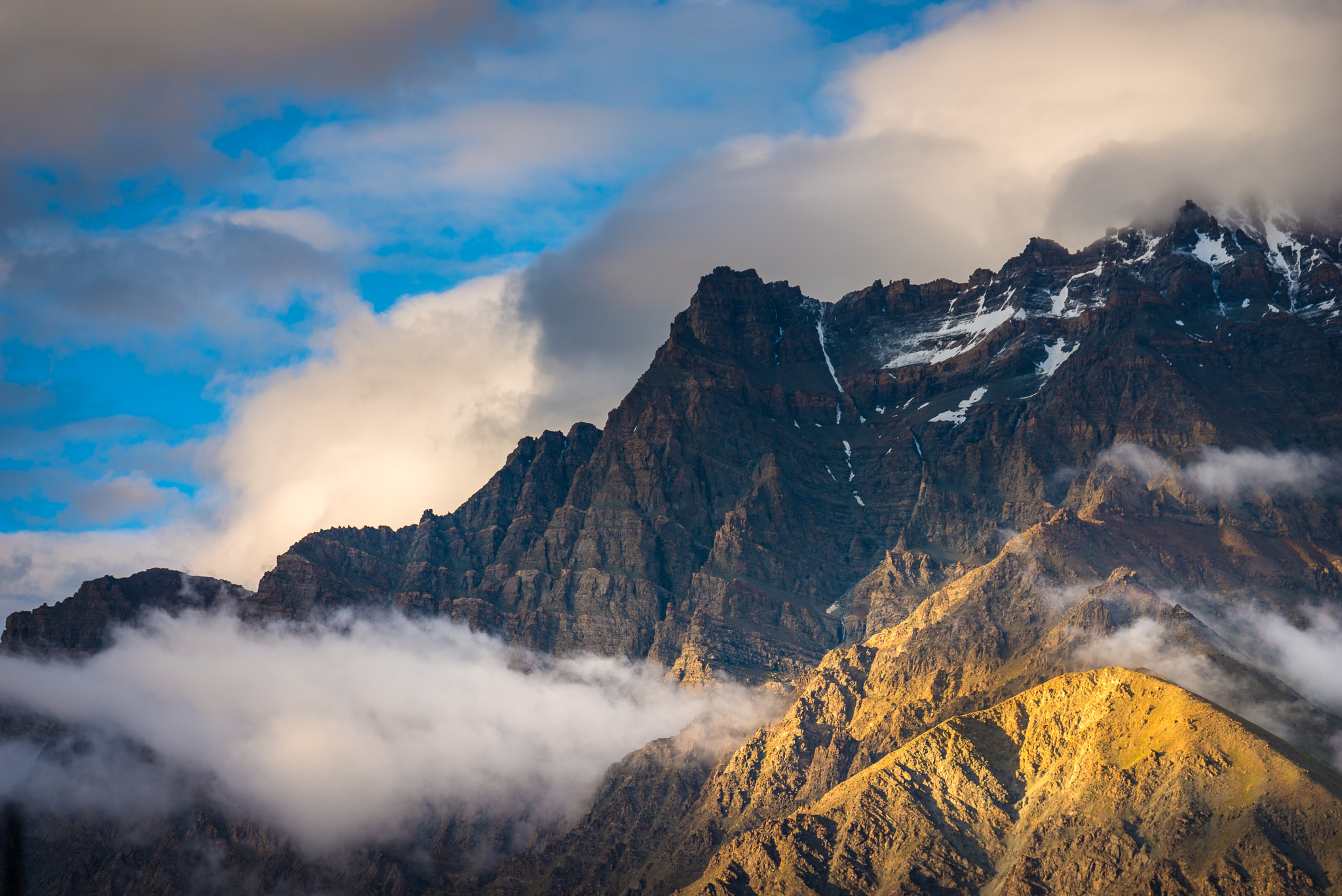 Tamron SP 70-200mm F2.8 Di VC USD sample photo. Himalayan mountain photography