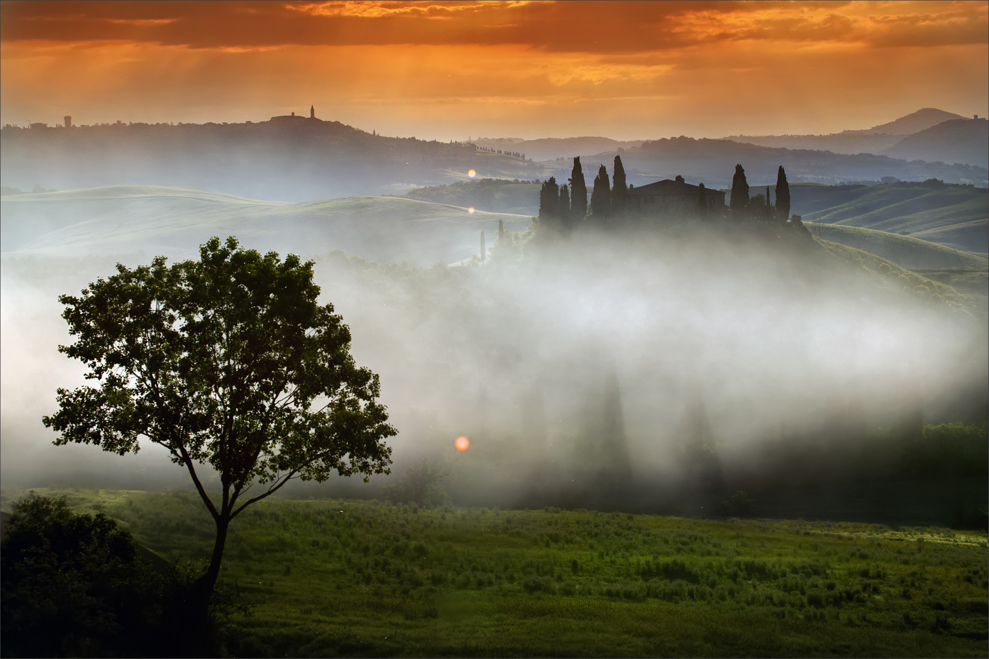 Canon EF 100-400mm F4.5-5.6L IS USM sample photo. Morning on toscana photography