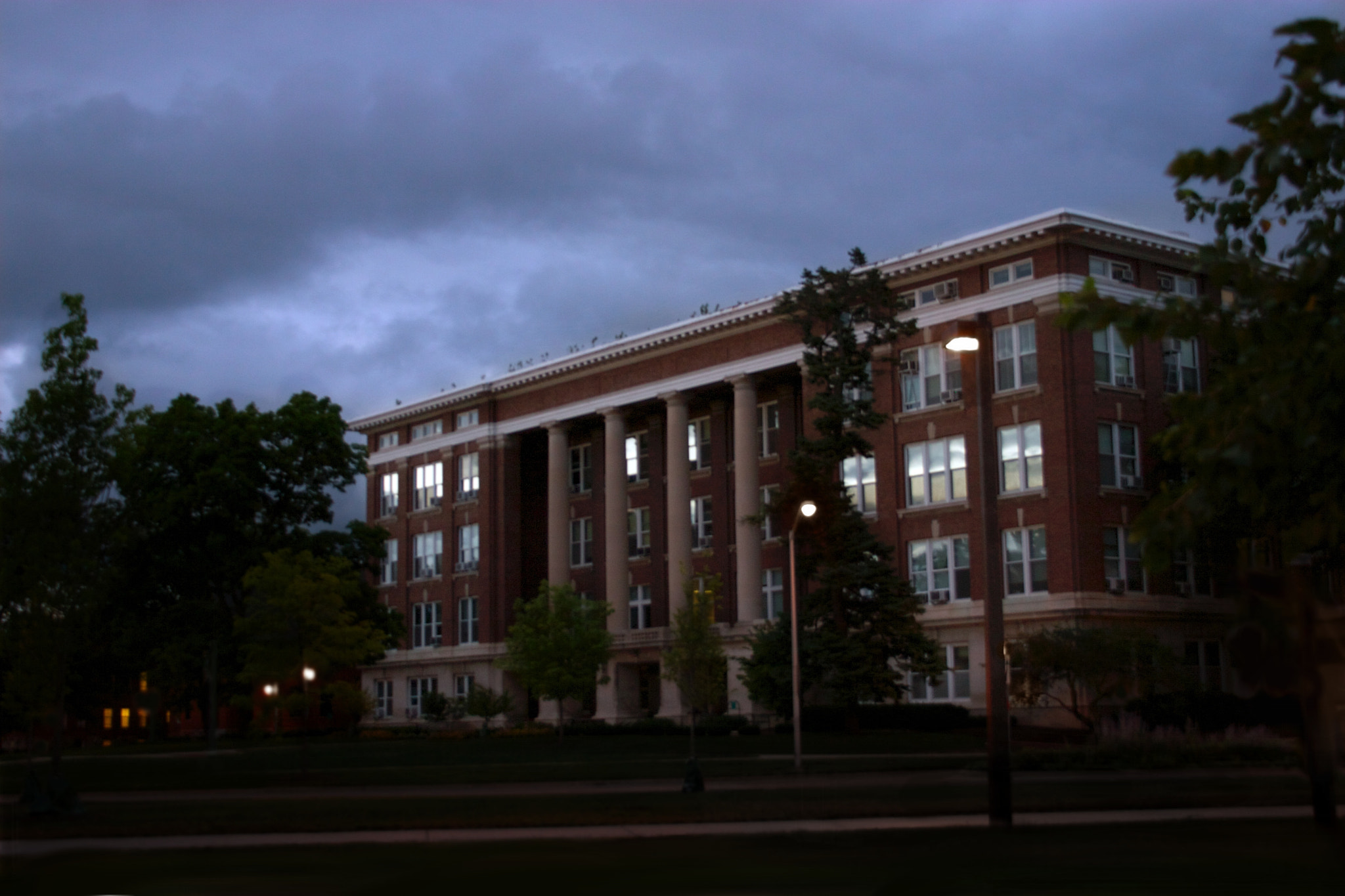 Canon EF-S 18-55mm F3.5-5.6 sample photo. Morrill hall of agriculture at michigan state univ photography