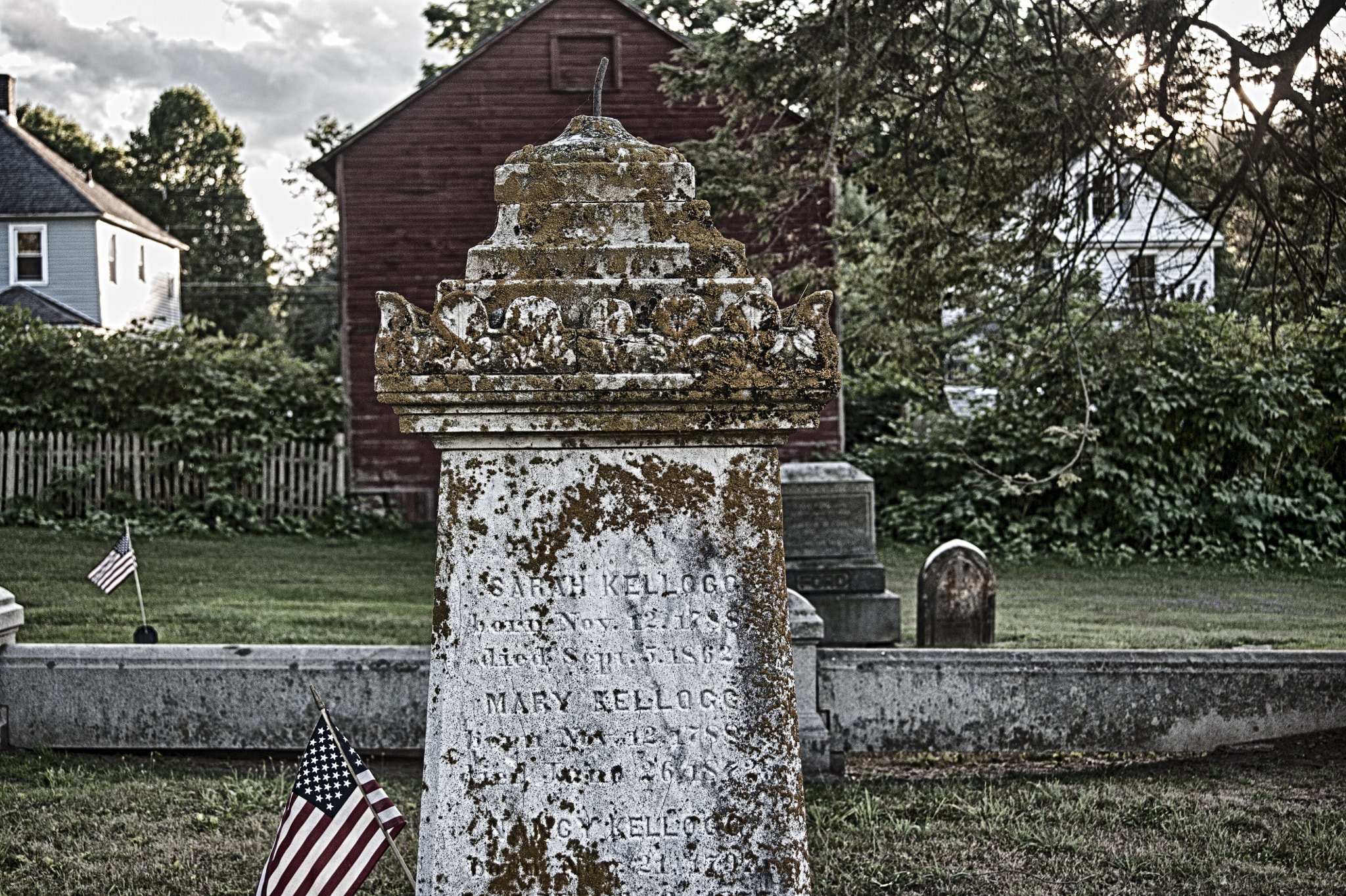 AF Zoom-Nikkor 28-70mm f/3.5-4.5D sample photo. Another shot from the old cemetery in the neighborhood. photography