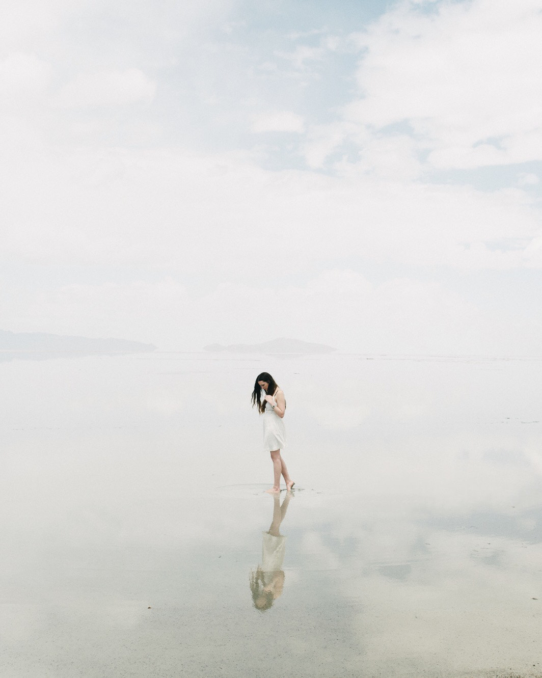 Nikon D4 + Sigma 35mm F1.4 DG HSM Art sample photo. Bonneville salt flats. utah. photography