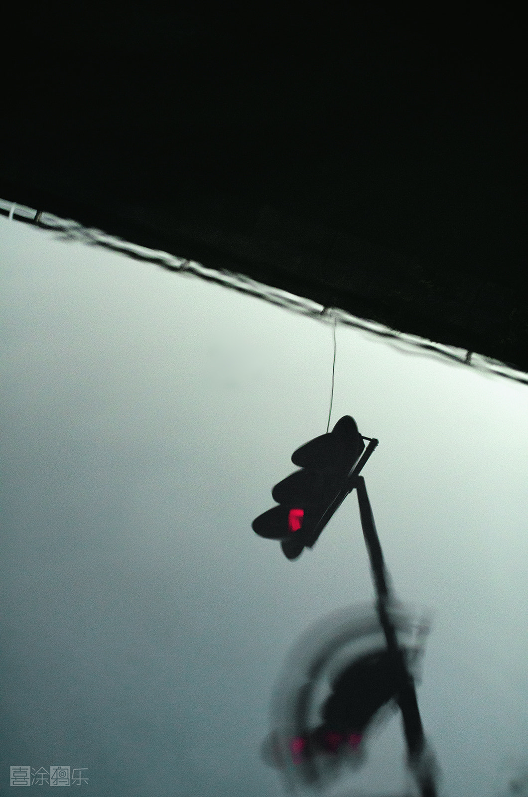 Nikon D7000 + Sigma 35mm F1.4 DG HSM Art sample photo. 红灯 photography