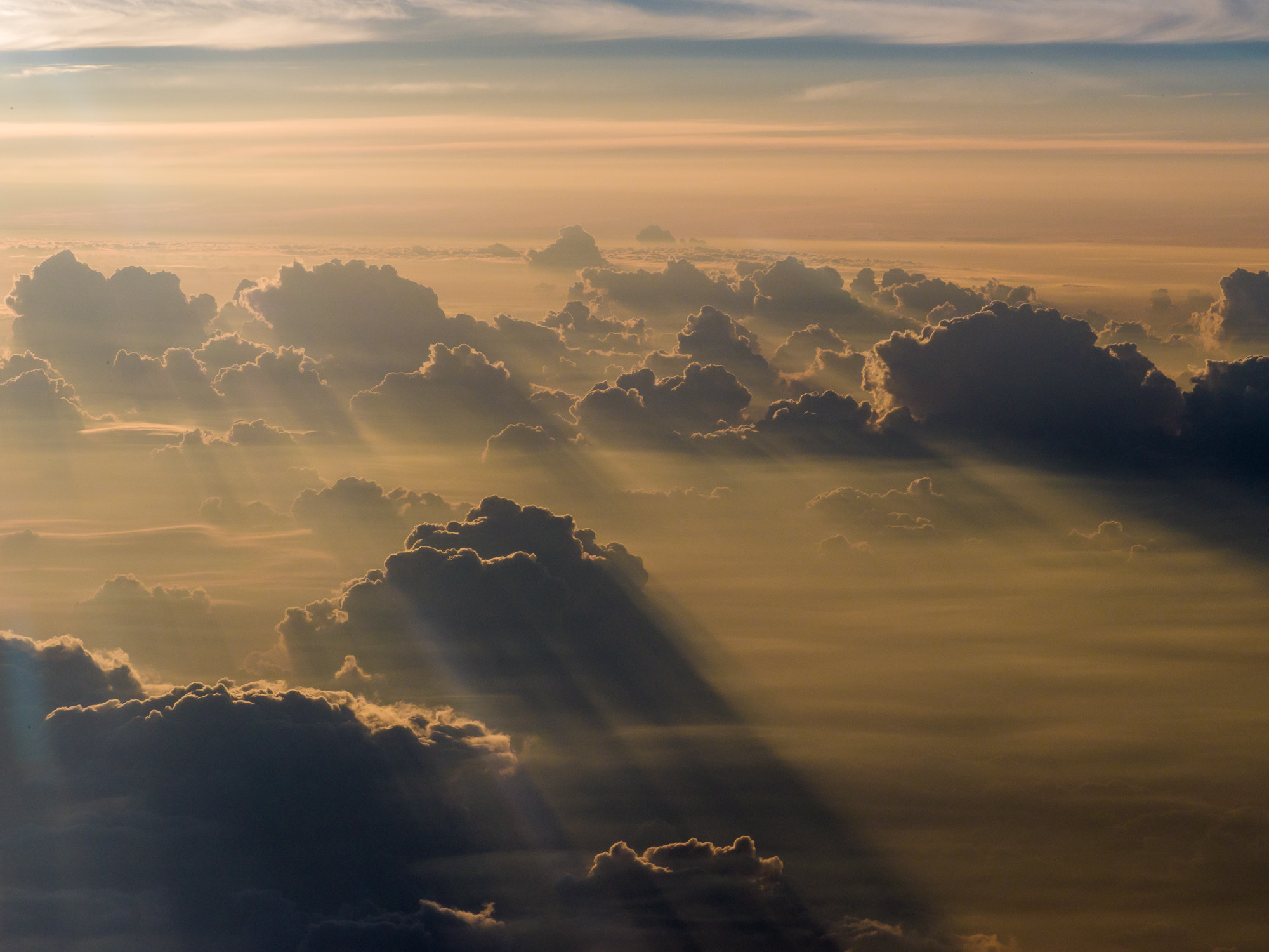 Pentax 645Z + smc PENTAX-FA 645 200mm F4 [IF] sample photo. Beyond the clouds photography