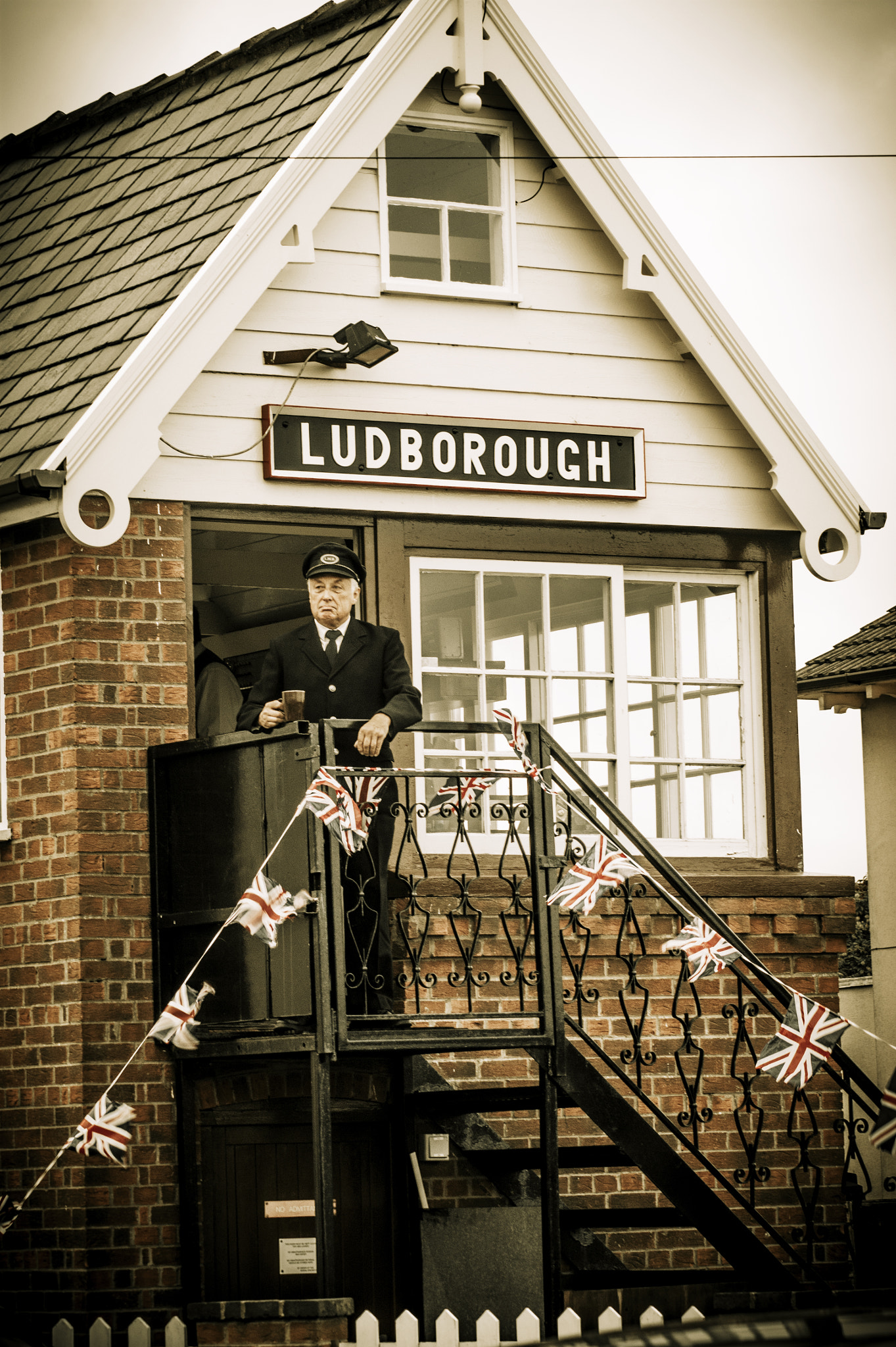 Sony Alpha DSLR-A350 sample photo. Lincolnsire wolds railway photography