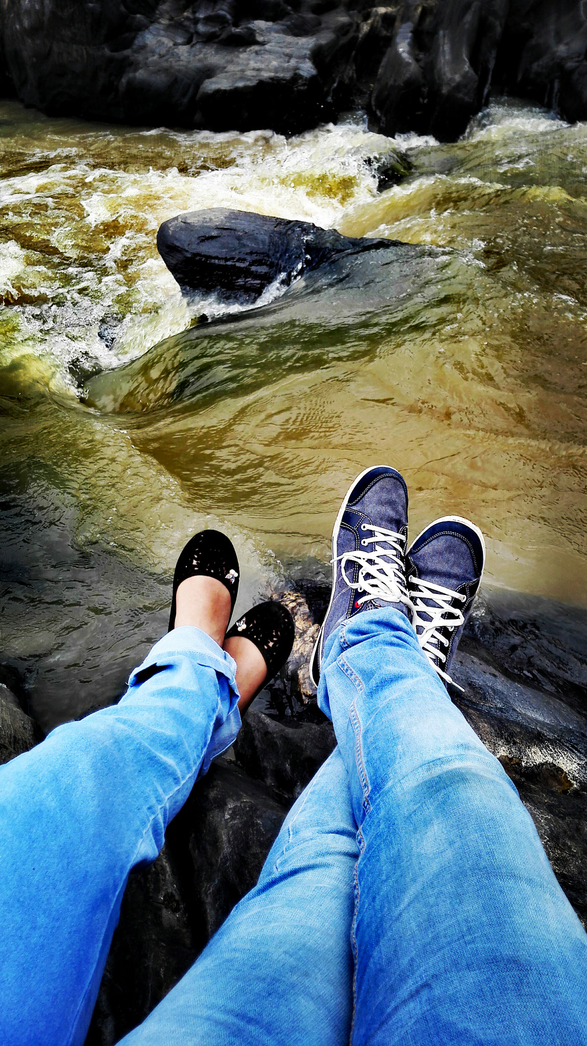 HUAWEI H60-L04 sample photo. Riverside stories photography