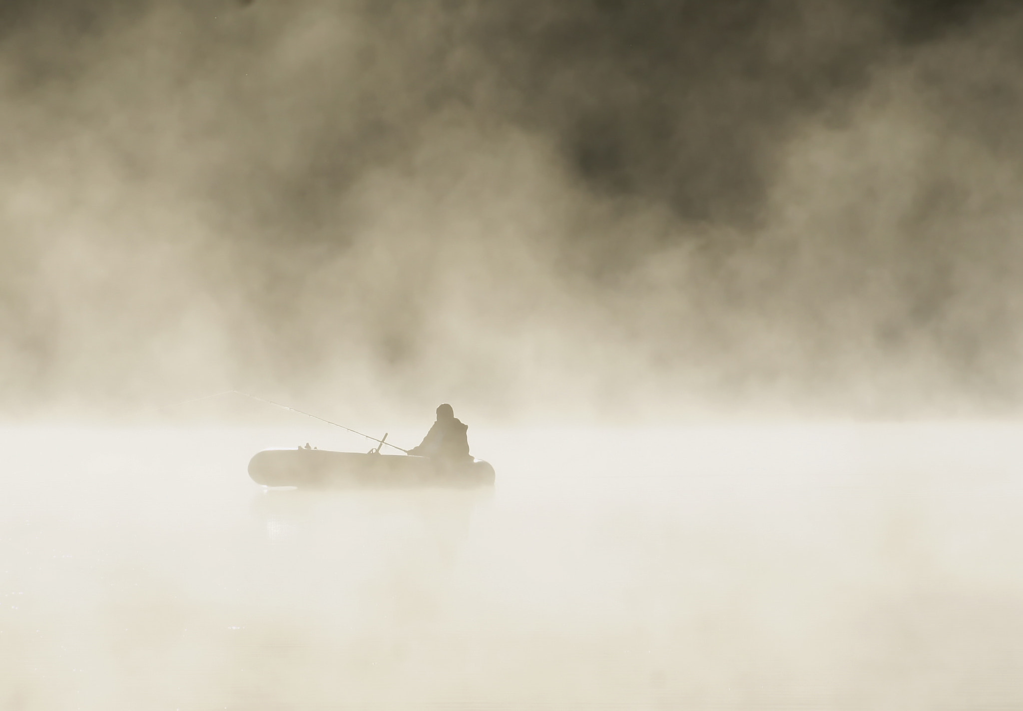 Sony DT 55-200mm F4-5.6 SAM sample photo. Fishing at dawn photography