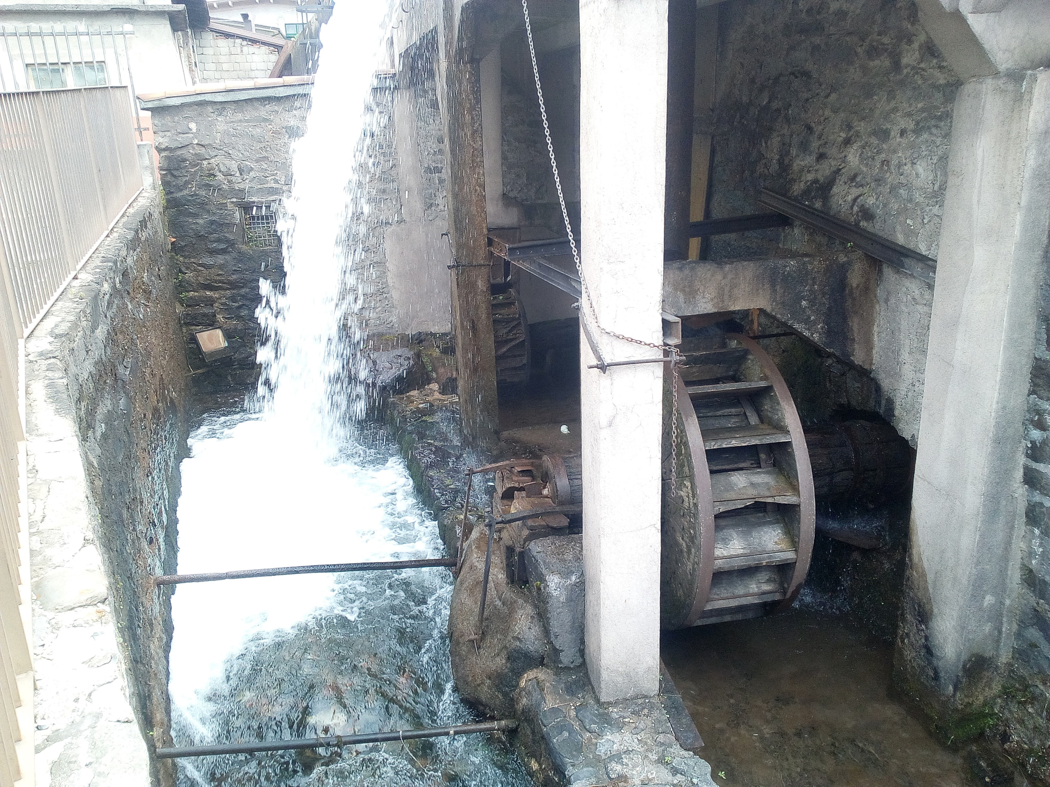 WIKO LENNY3 sample photo. Forge still working museum dated 1600 photography