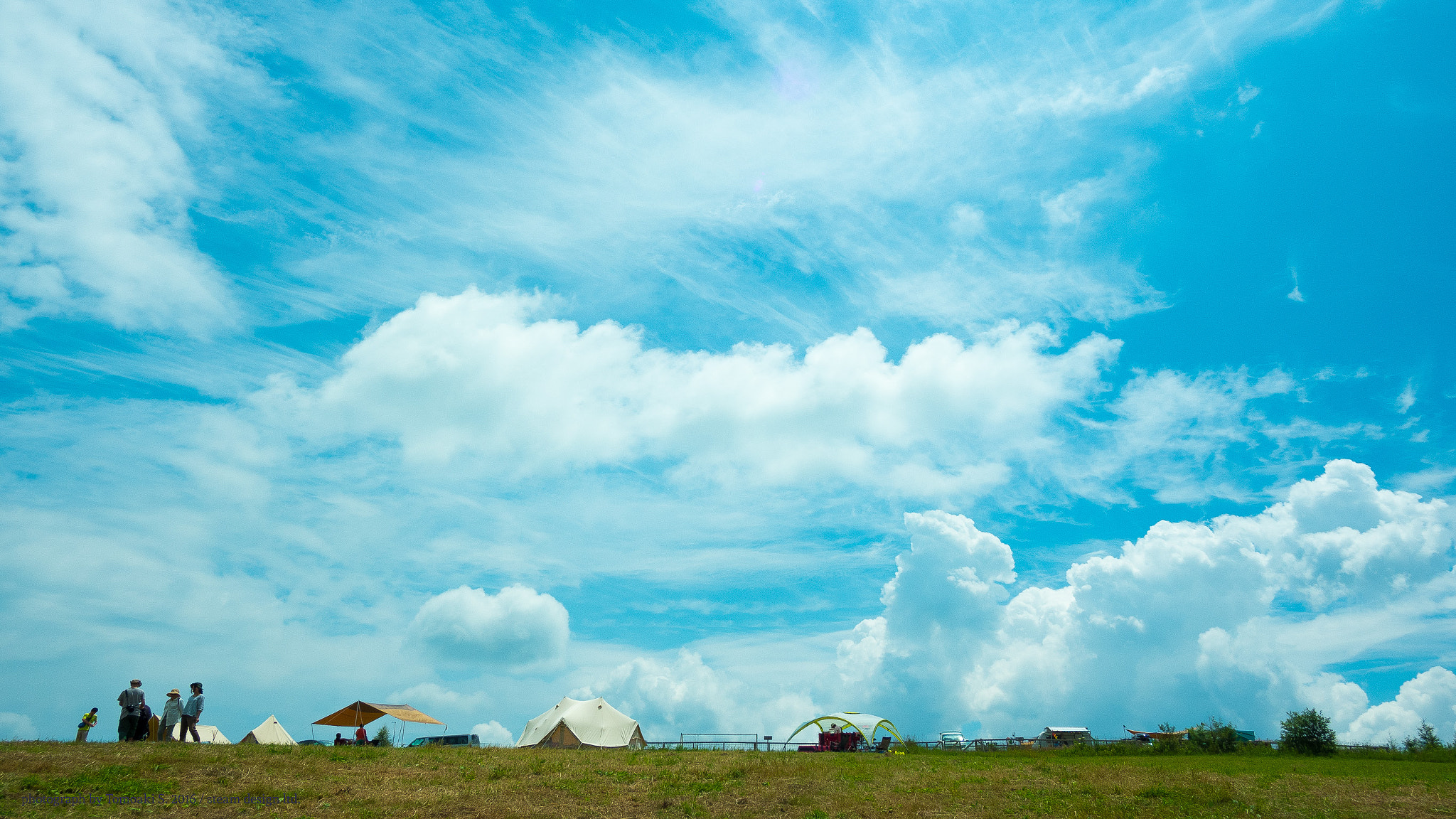 Olympus PEN-F + Panasonic Lumix G Vario 7-14mm F4 ASPH sample photo. Happy camping day photography