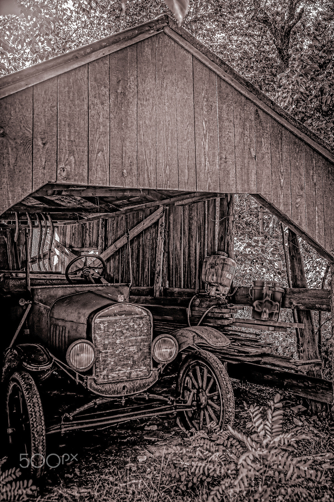 Sigma 24-105mm f/4 DG OS HSM | A sample photo. Car in shed 2604vtas photography