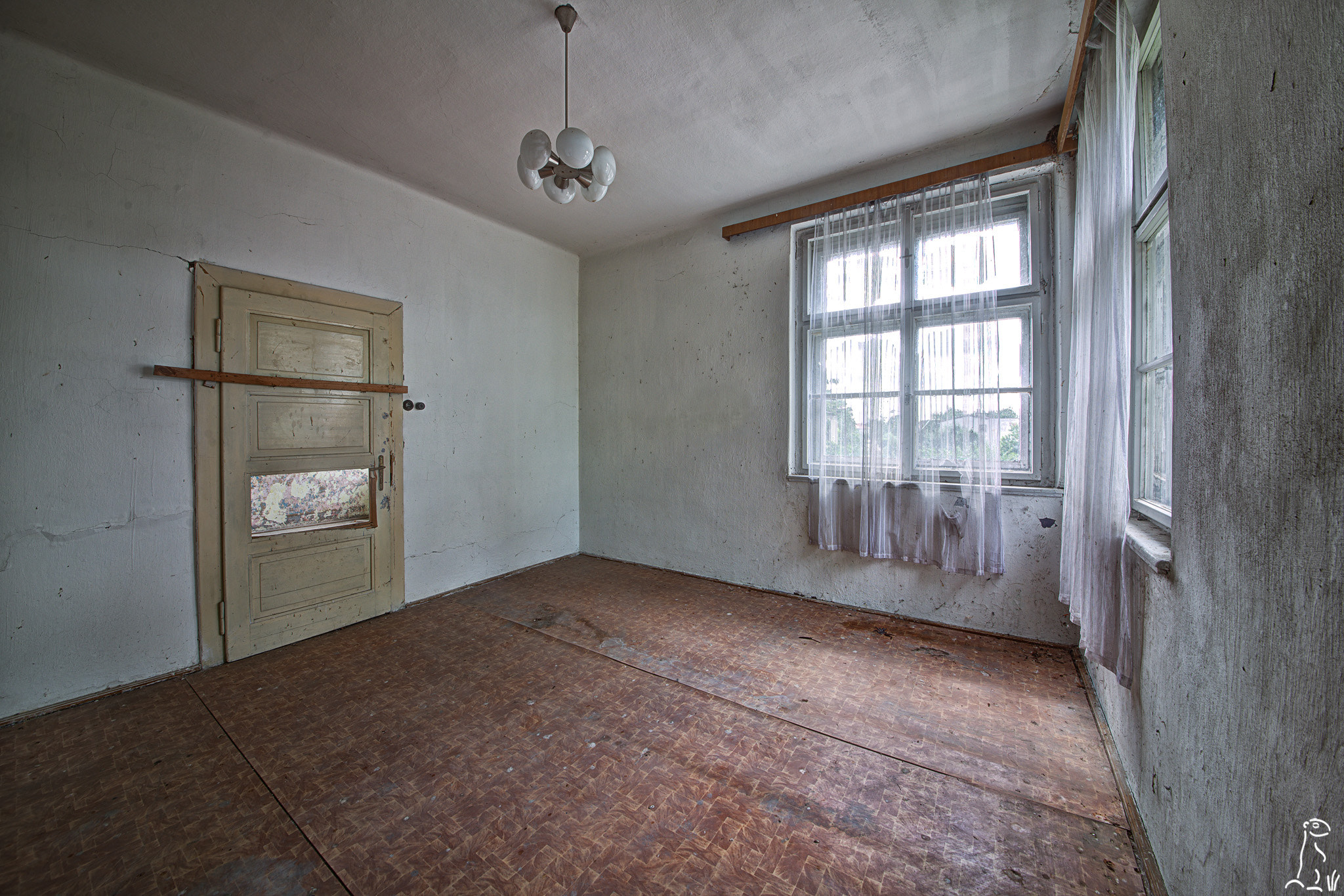 Sigma 12-24mm F4.5-5.6 II DG HSM sample photo. Kulturní dům / house of culture photography