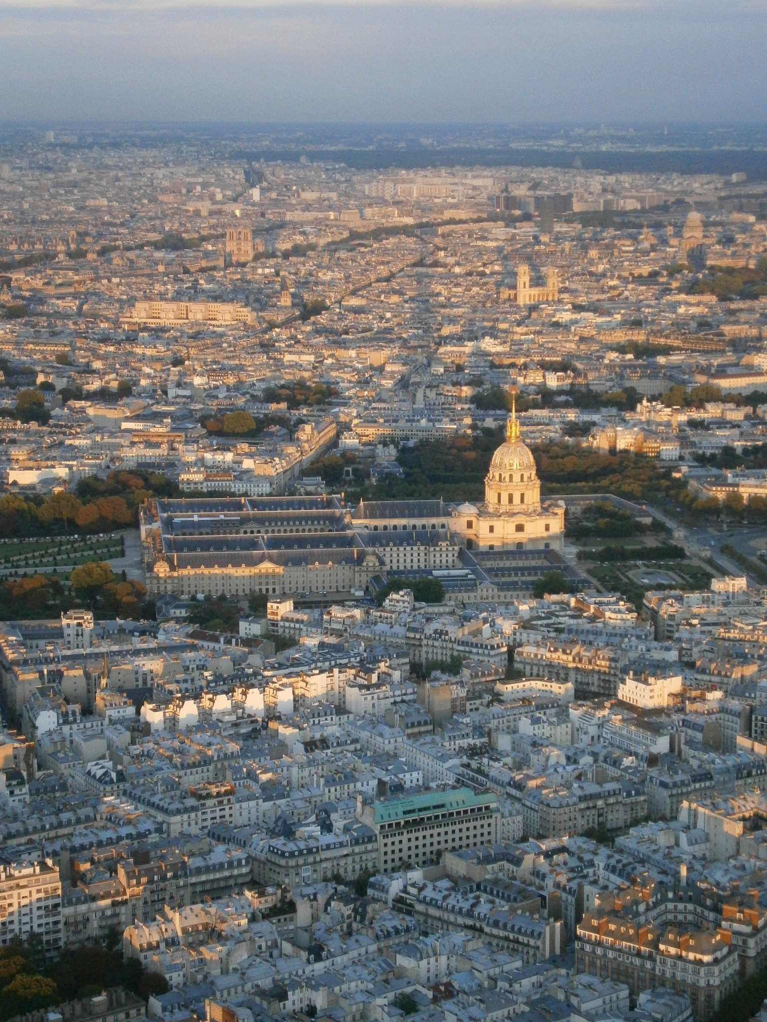 Olympus VG130,D710 sample photo. Shadow of the eiffel tower photography
