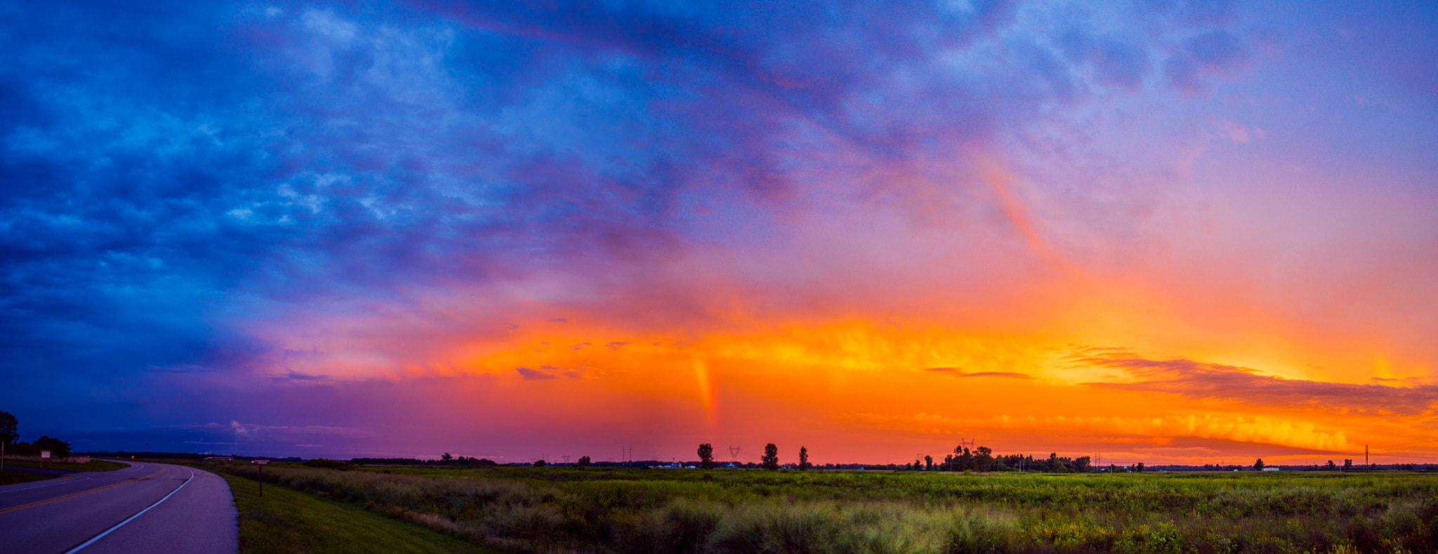 Nikon D3200 + Samyang 16mm F2 ED AS UMC CS sample photo. Sunset rainbow photography