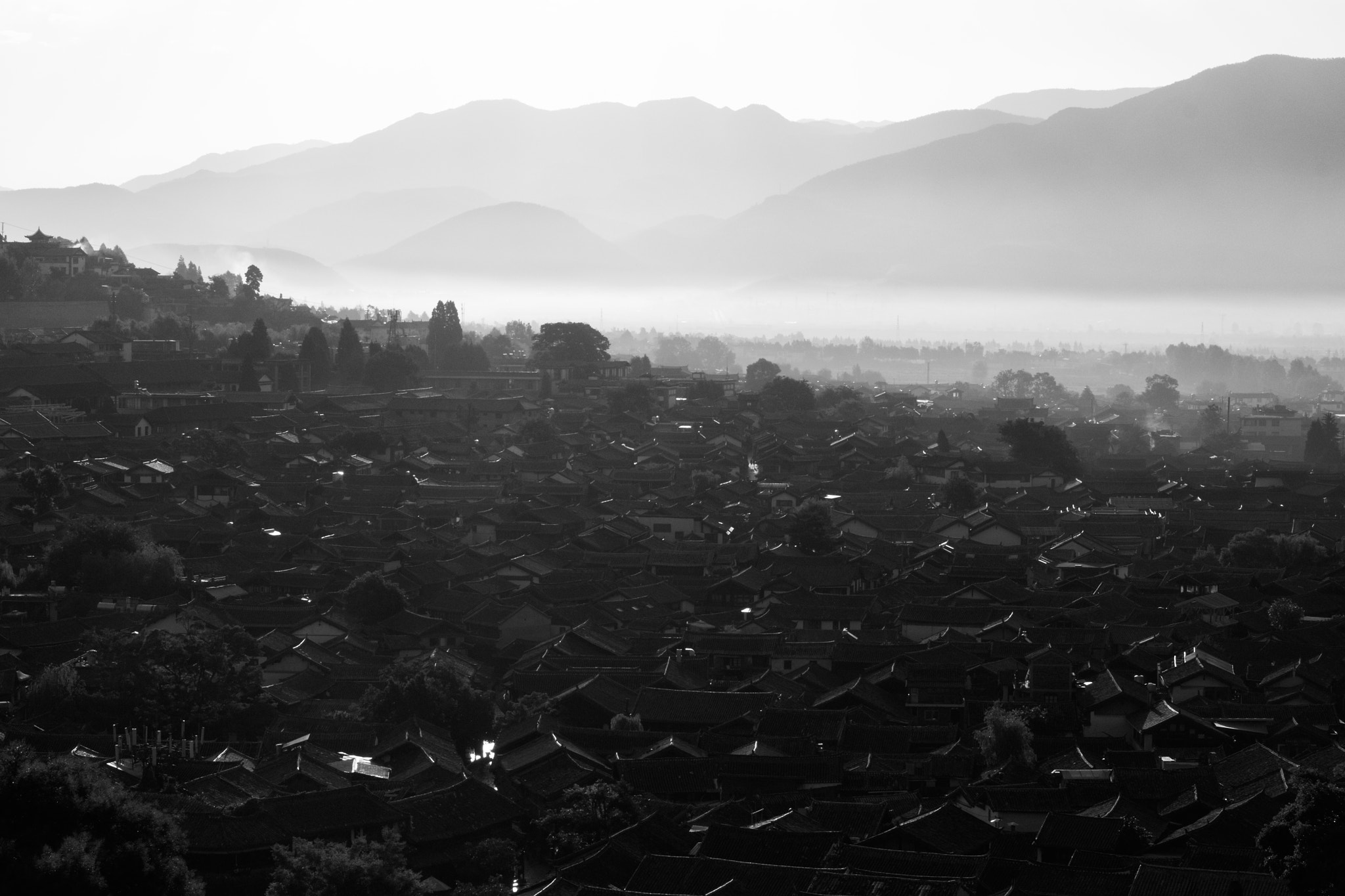 Nikon D300S + Nikon AF-S Nikkor 50mm F1.4G sample photo. Ancient town view photography