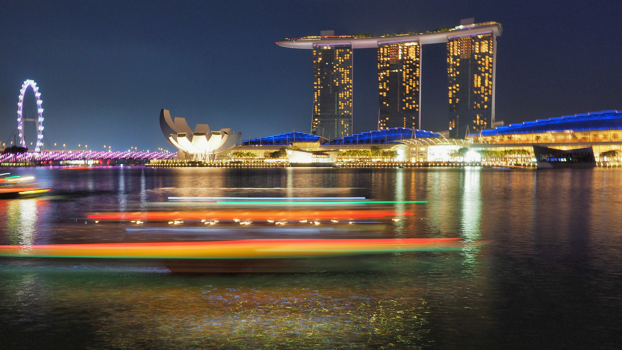 Olympus M.Zuiko Digital ED 12-40mm F2.8 Pro sample photo. Marina bay,singapore photography