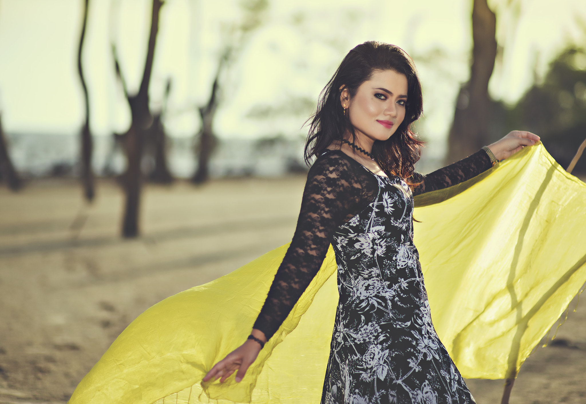 Nikon D800E + Sigma 85mm F1.4 EX DG HSM sample photo. Girl by the beach-rosa linda photography