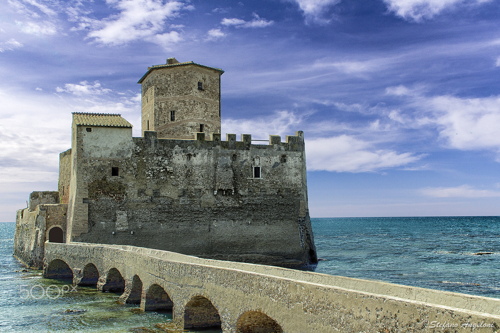 Canon EF 28-105mm f/3.5-4.5 USM sample photo. Torre astura - italy photography