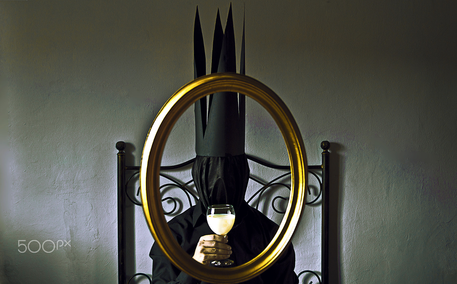 Canon EF 24-85mm F3.5-4.5 USM sample photo. Surreal king photography