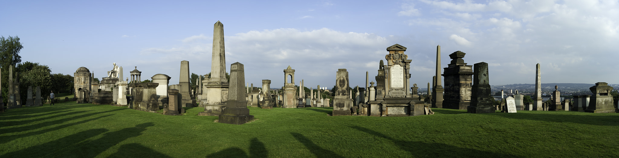 Sony Alpha DSLR-A290 + Sony DT 18-55mm F3.5-5.6 SAM sample photo. Glasgow necropolis photography