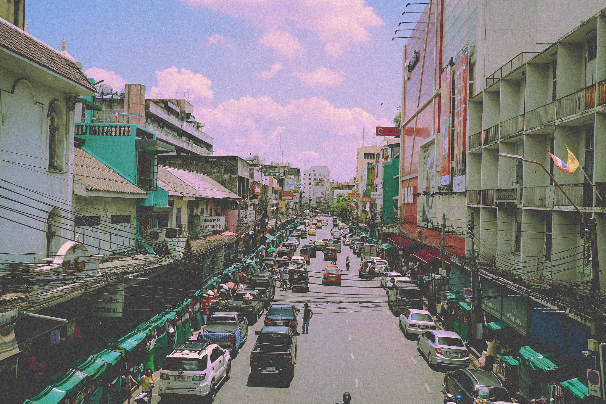 Canon EOS M10 + Canon EF-M 22mm F2 STM sample photo. Old bangkok zone : thailand photography