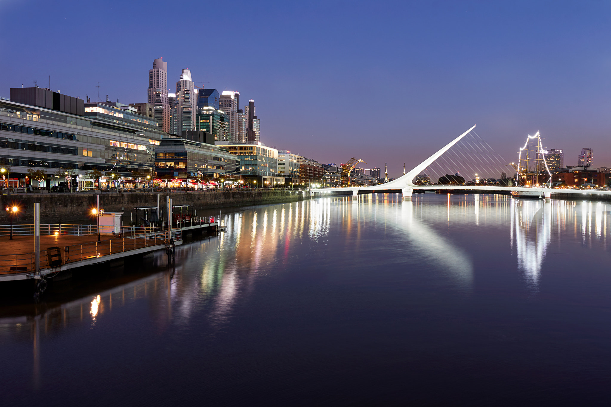 Puente de la Mujer Puerto Madero by Juan Ramírez / 500px