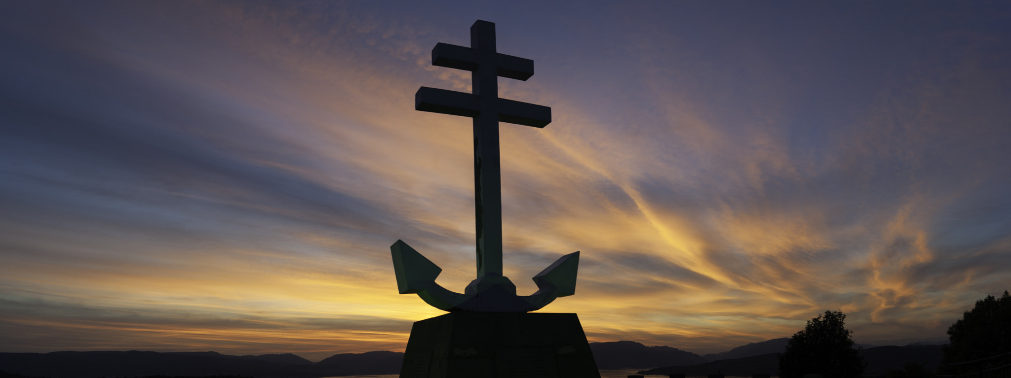 Sony Alpha DSLR-A290 + Sony DT 18-55mm F3.5-5.6 SAM sample photo. Lyle hill & greenock cut photography