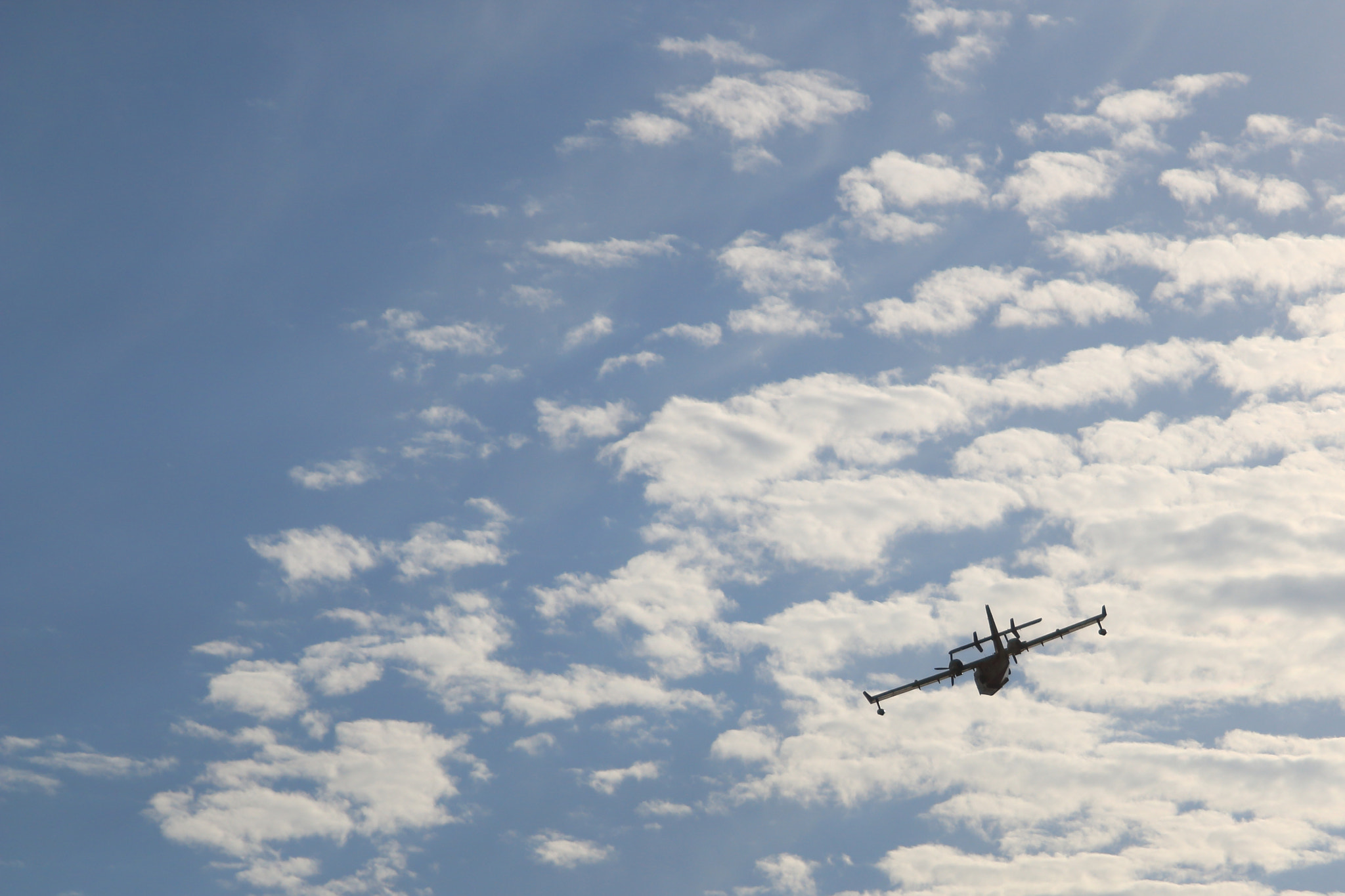 Canon EF 24-85mm F3.5-4.5 USM sample photo. Greek canadair photography
