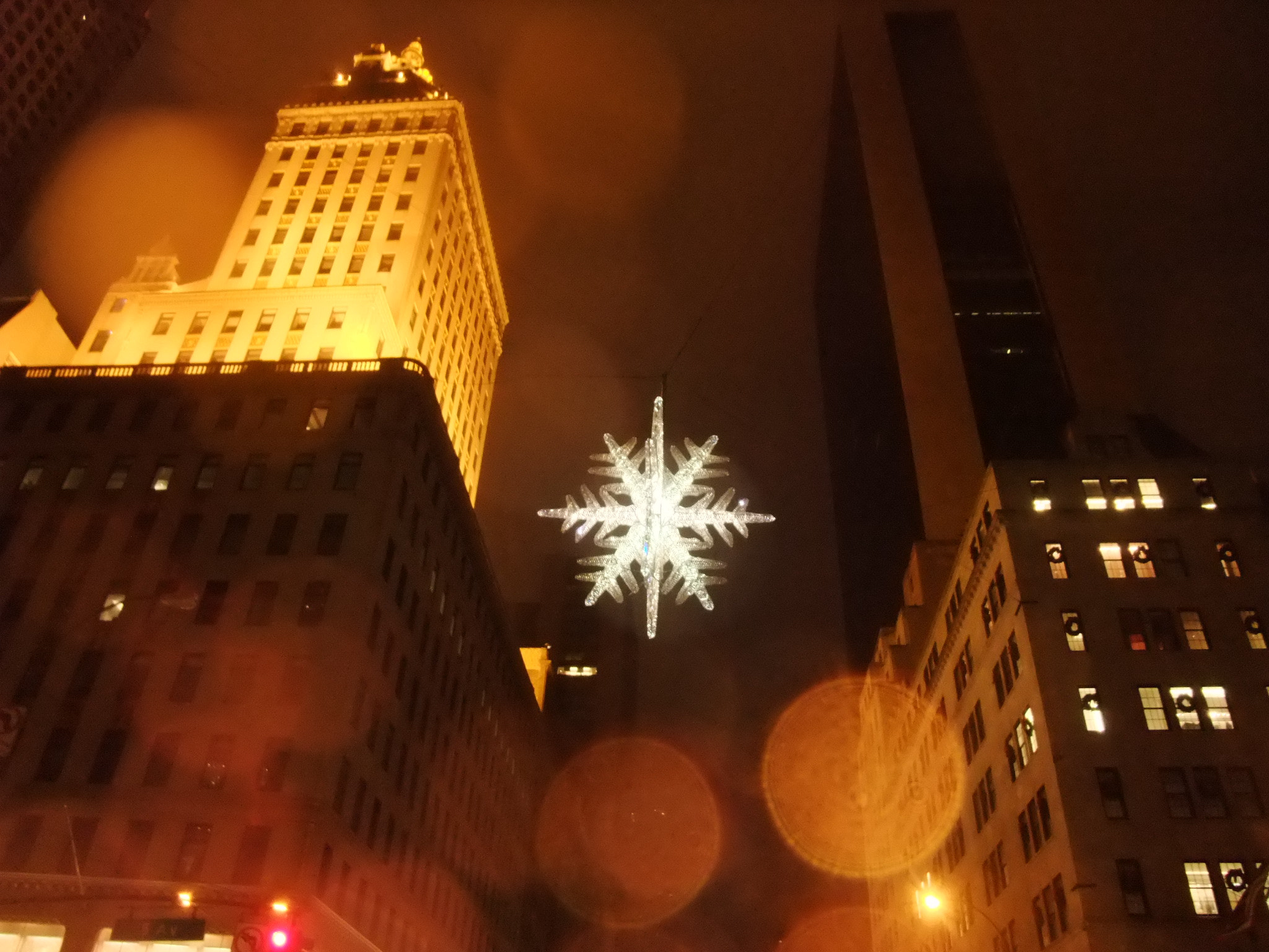 Fujifilm FinePix F100fd sample photo. Christmas in nyc photography